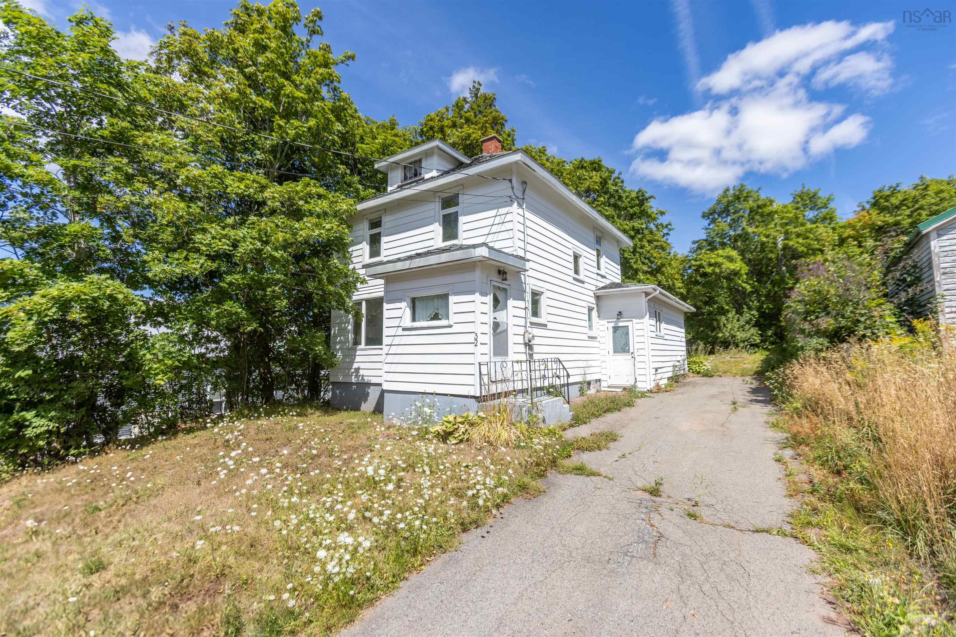 $109,900.00: 32 Victoria Street, Springhill