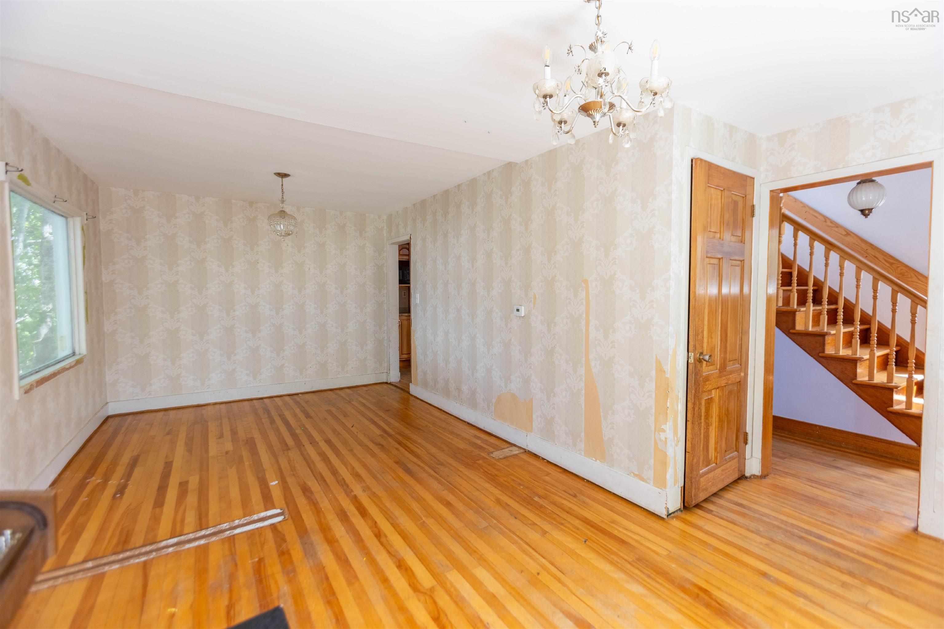 $109,900.00: 32 Victoria Street, Springhill