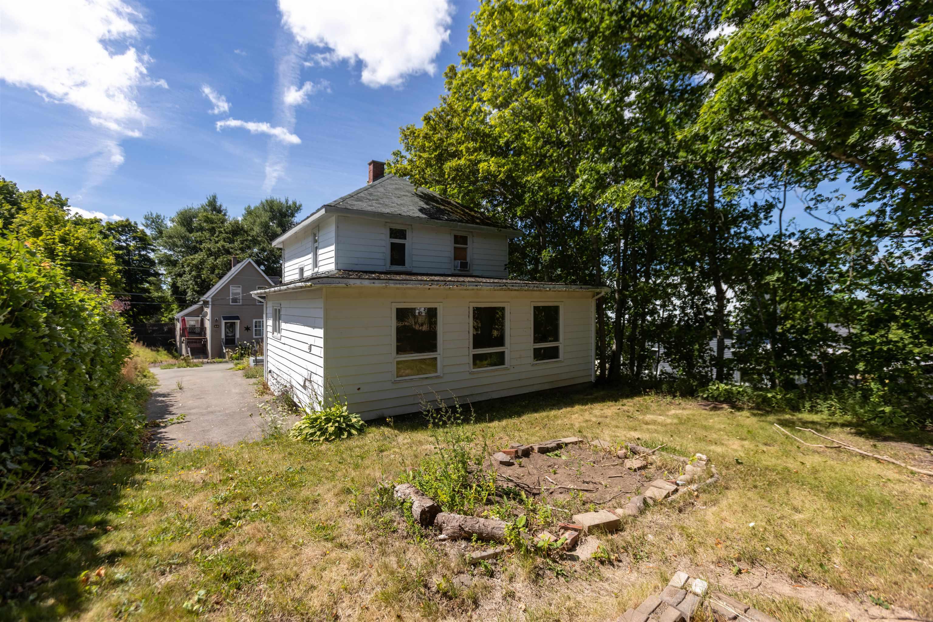 $109,900.00: 32 Victoria Street, Springhill