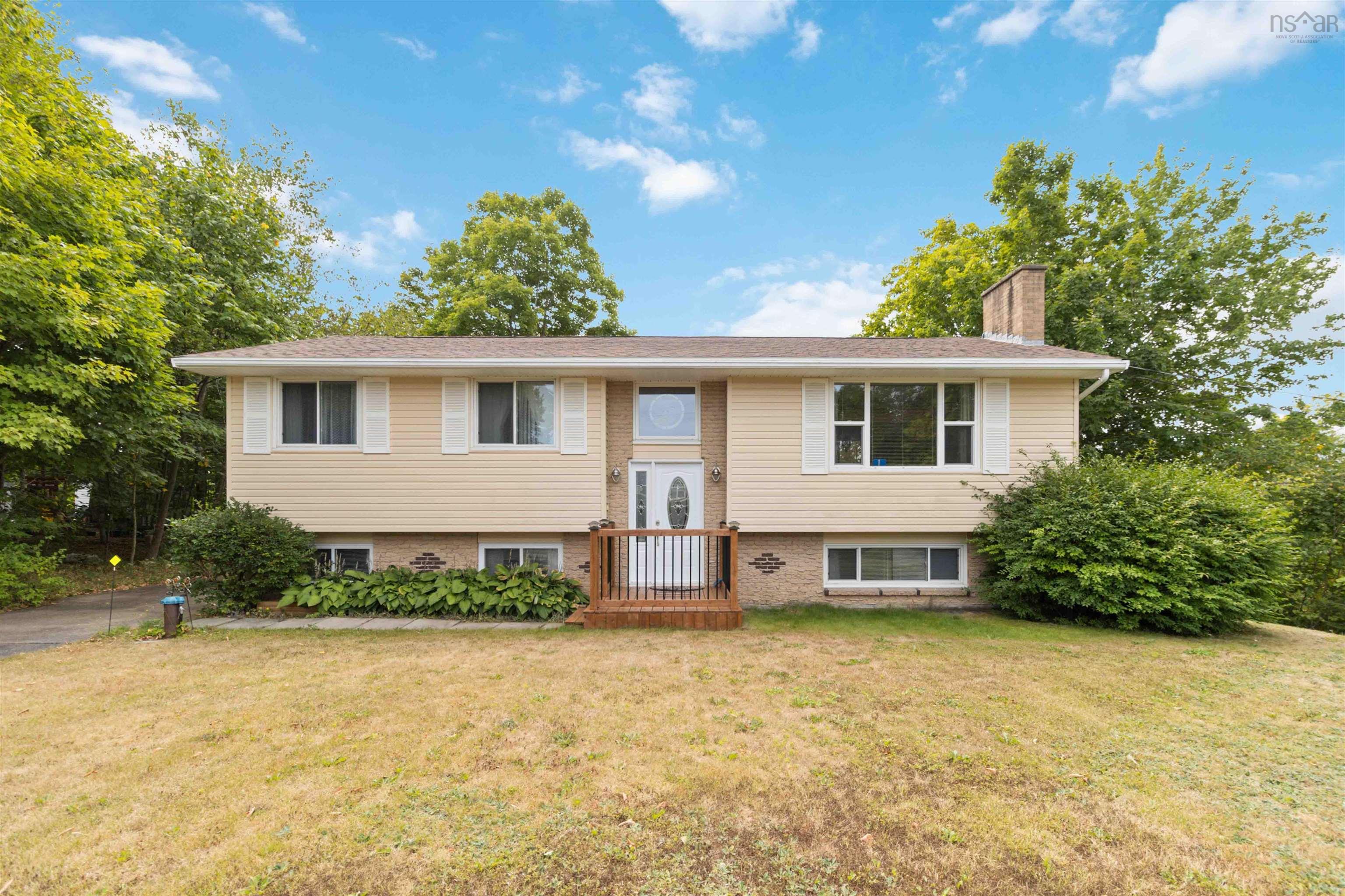 1 Patricia Place, Lake Echo, NS (MLS® 202521202)