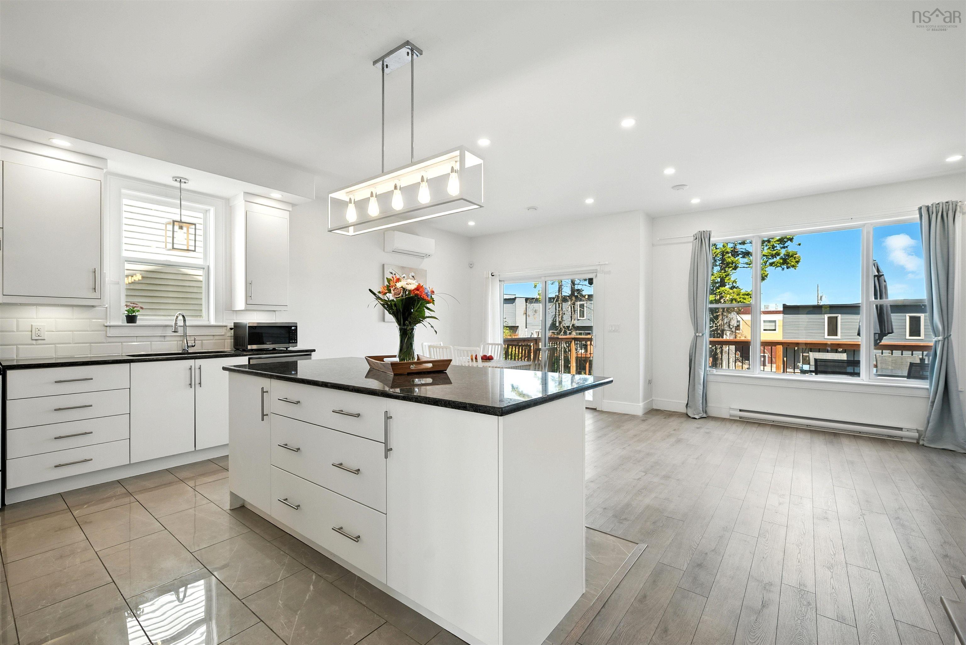 24 Bristolton Avenue, West Bedford, NS (MLS 202521240)