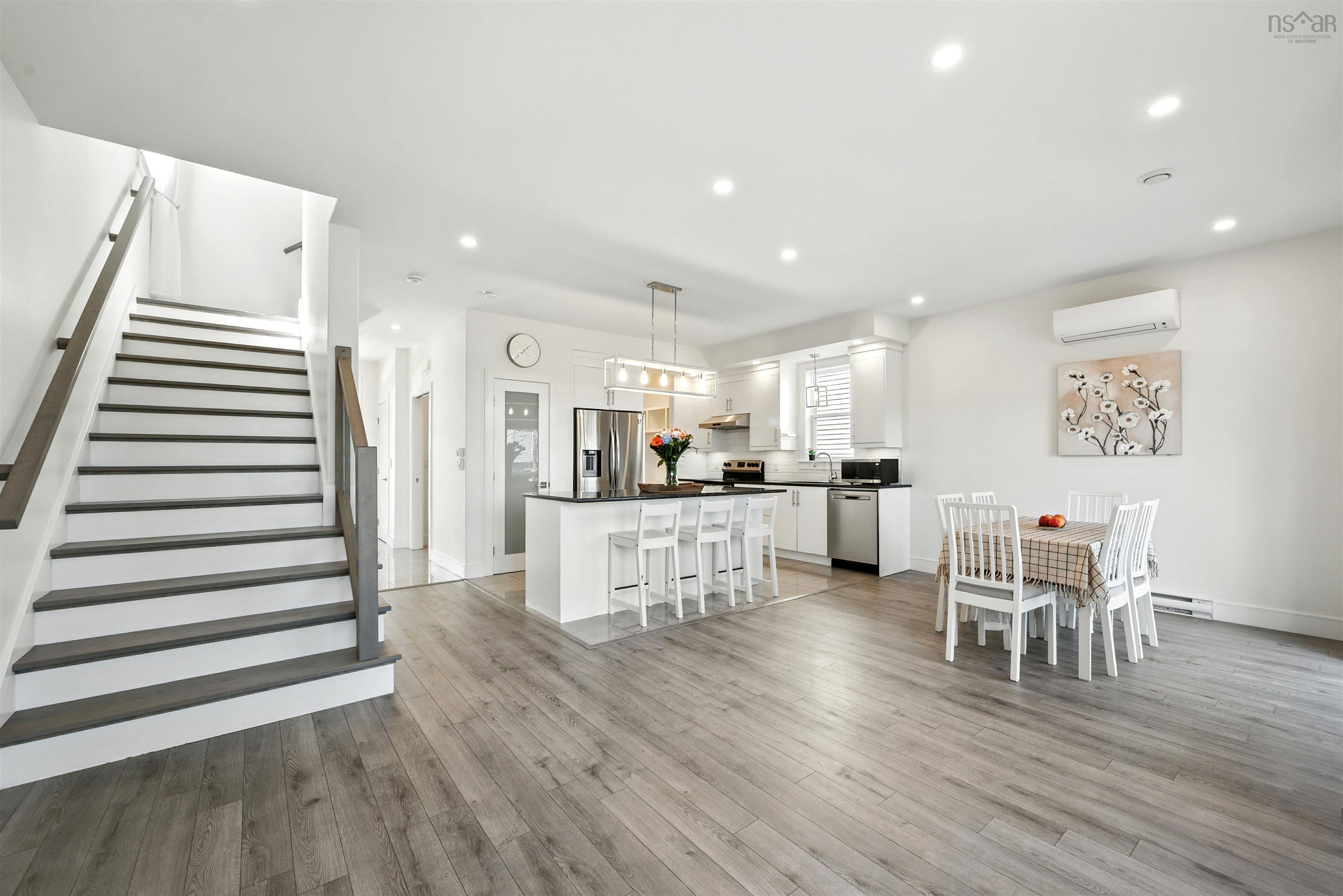 24 Bristolton Avenue, West Bedford, NS (MLS 202521240)