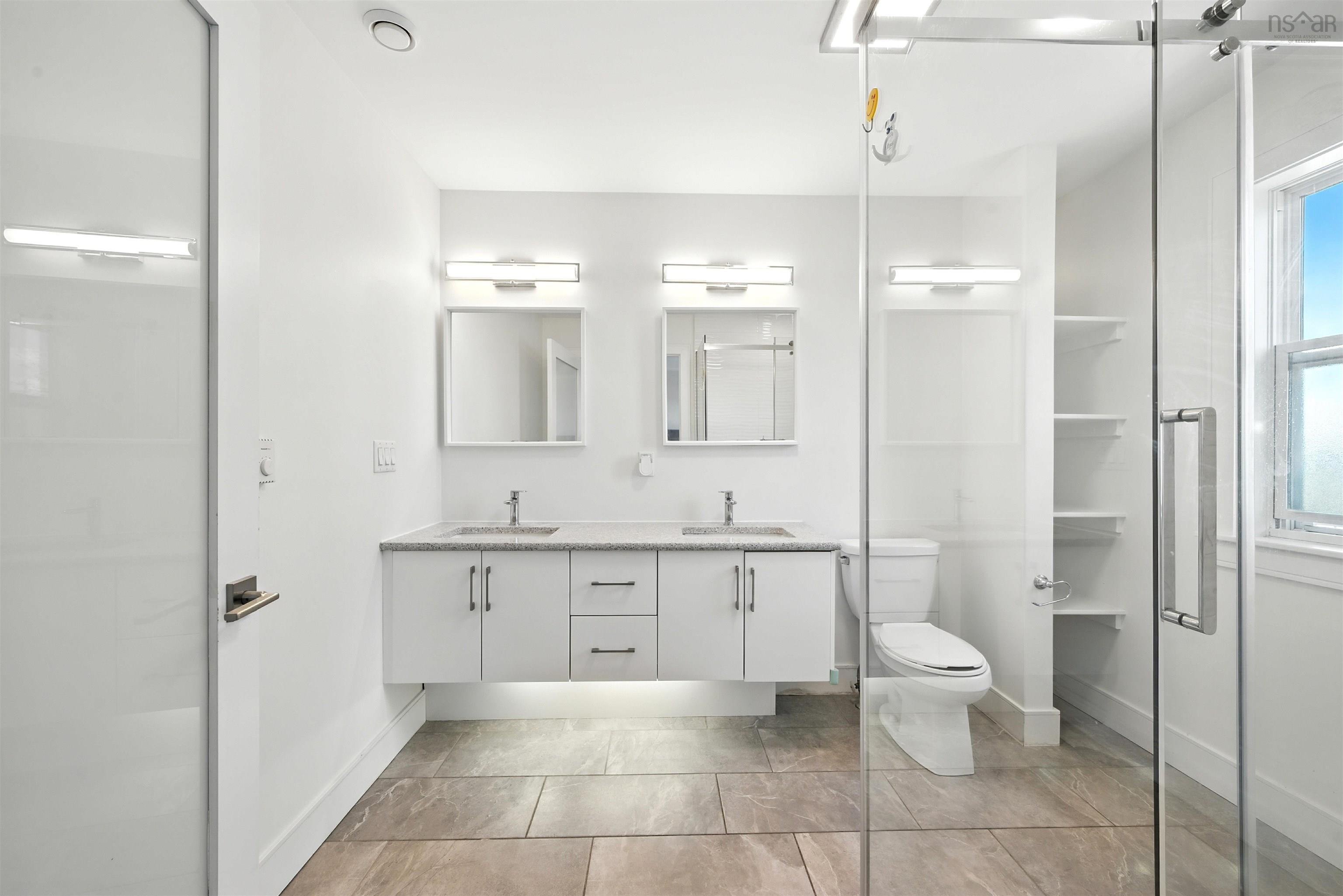 24 Bristolton Avenue, West Bedford, NS (MLS 202521240)