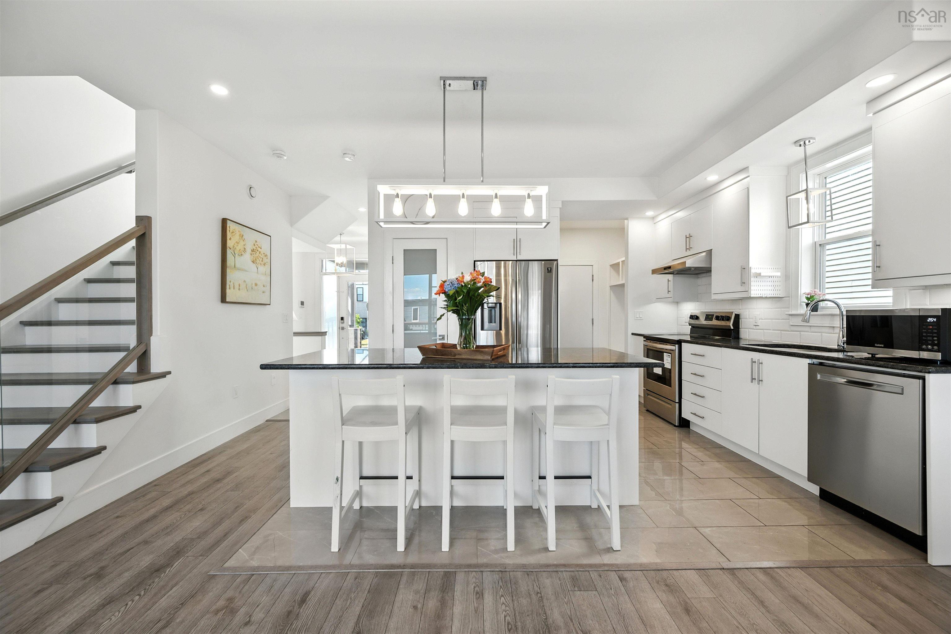 24 Bristolton Avenue, West Bedford, NS (MLS 202521240)