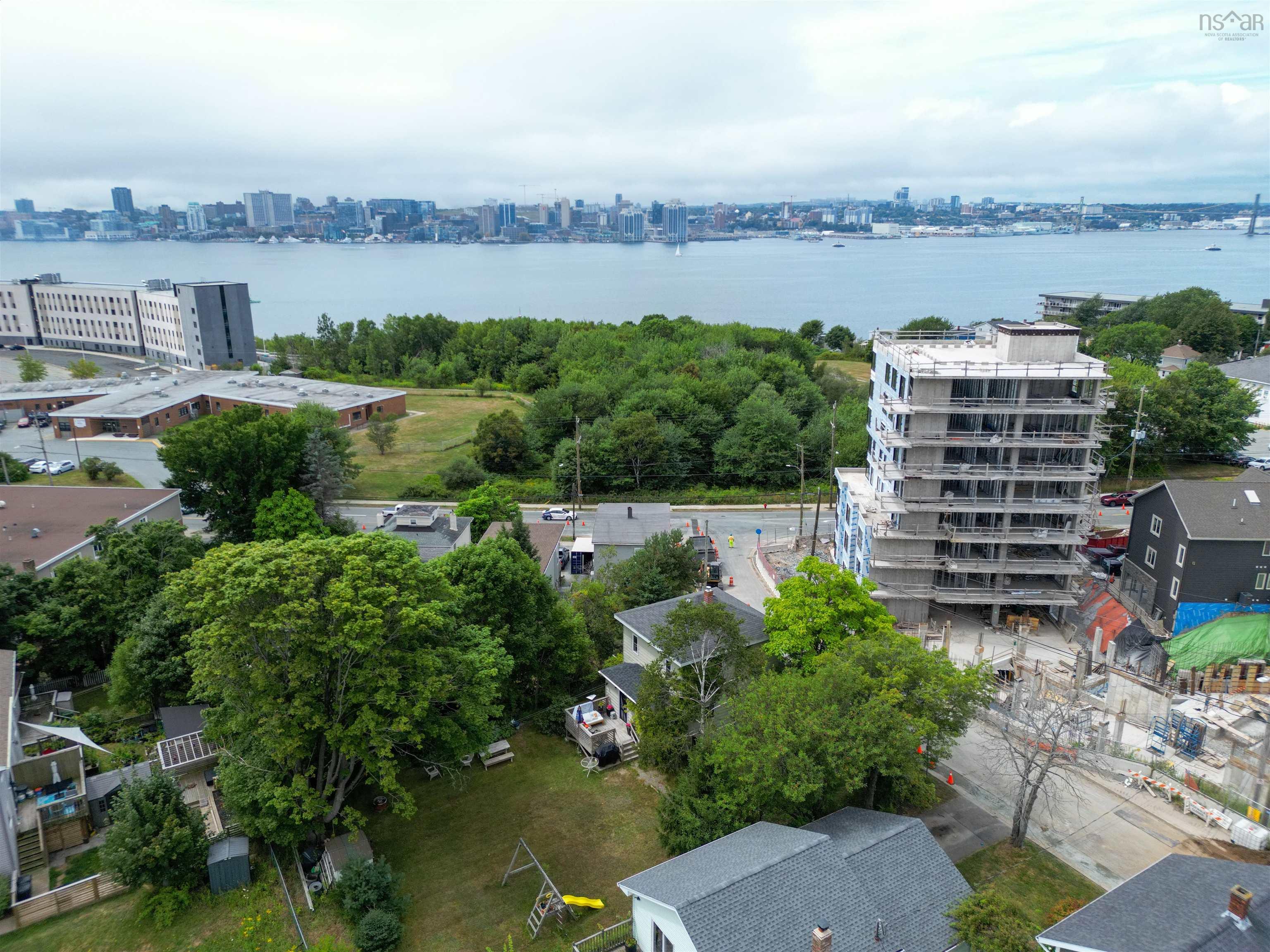 251 Pleasant Street, Dartmouth, NS (MLS 202521264)