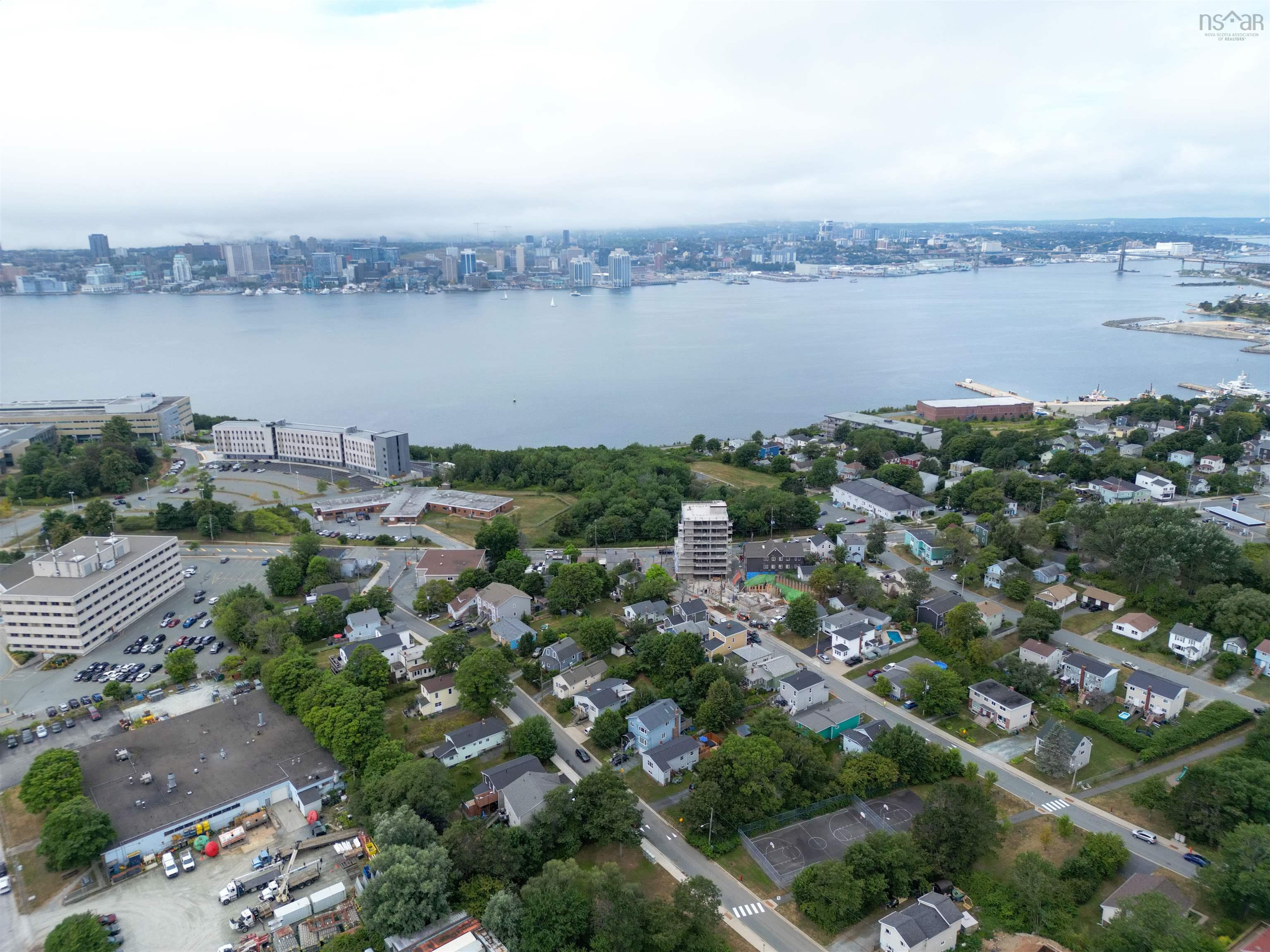 251 Pleasant Street, Dartmouth, NS (MLS 202521265)