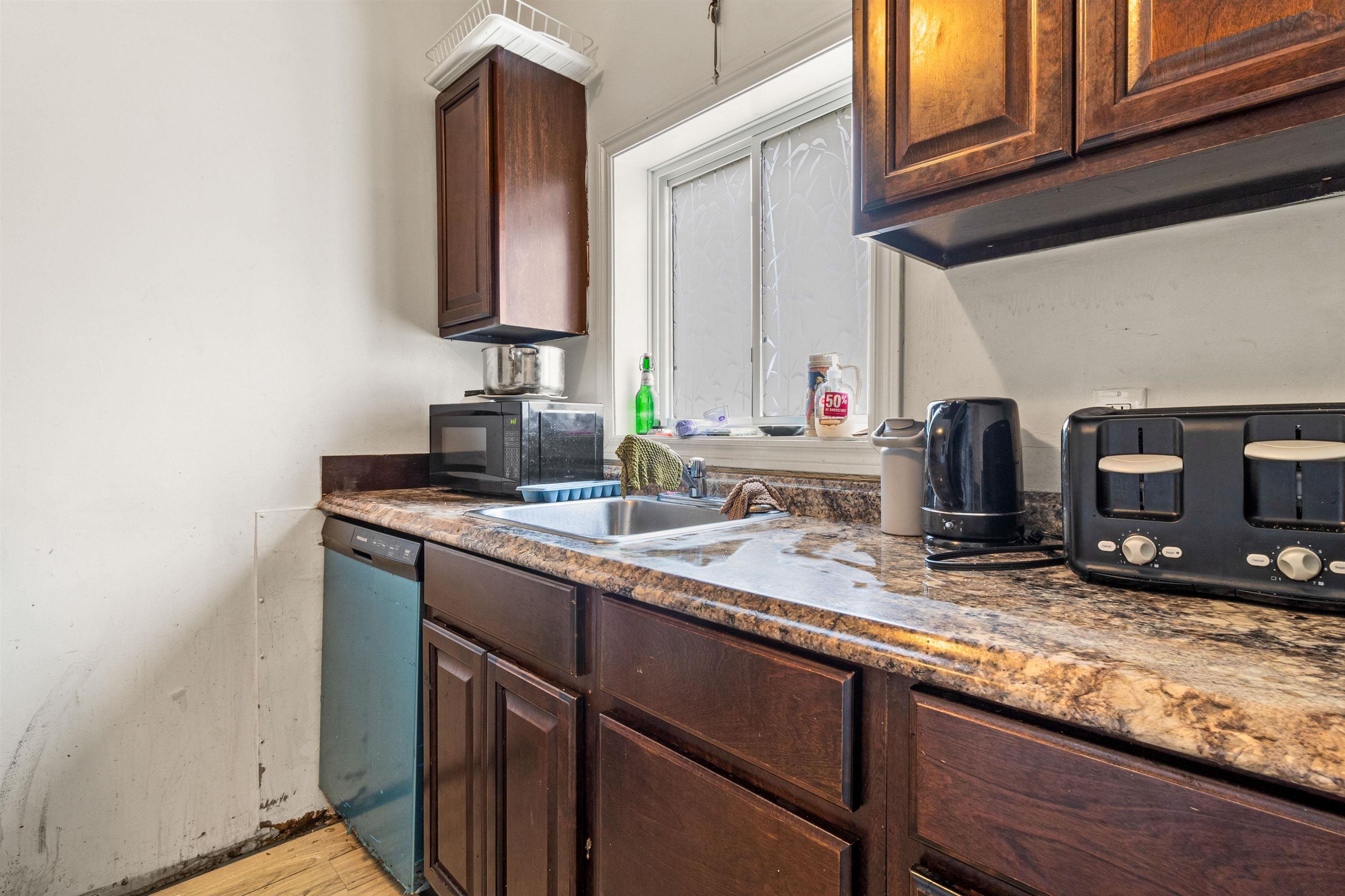 251 Pleasant Street, Dartmouth, NS (MLS 202521265)