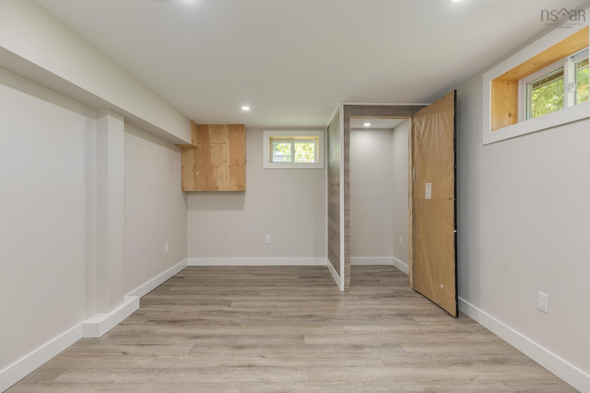 $515,000.00: 38 Oceanlea Drive, Eastern Passage