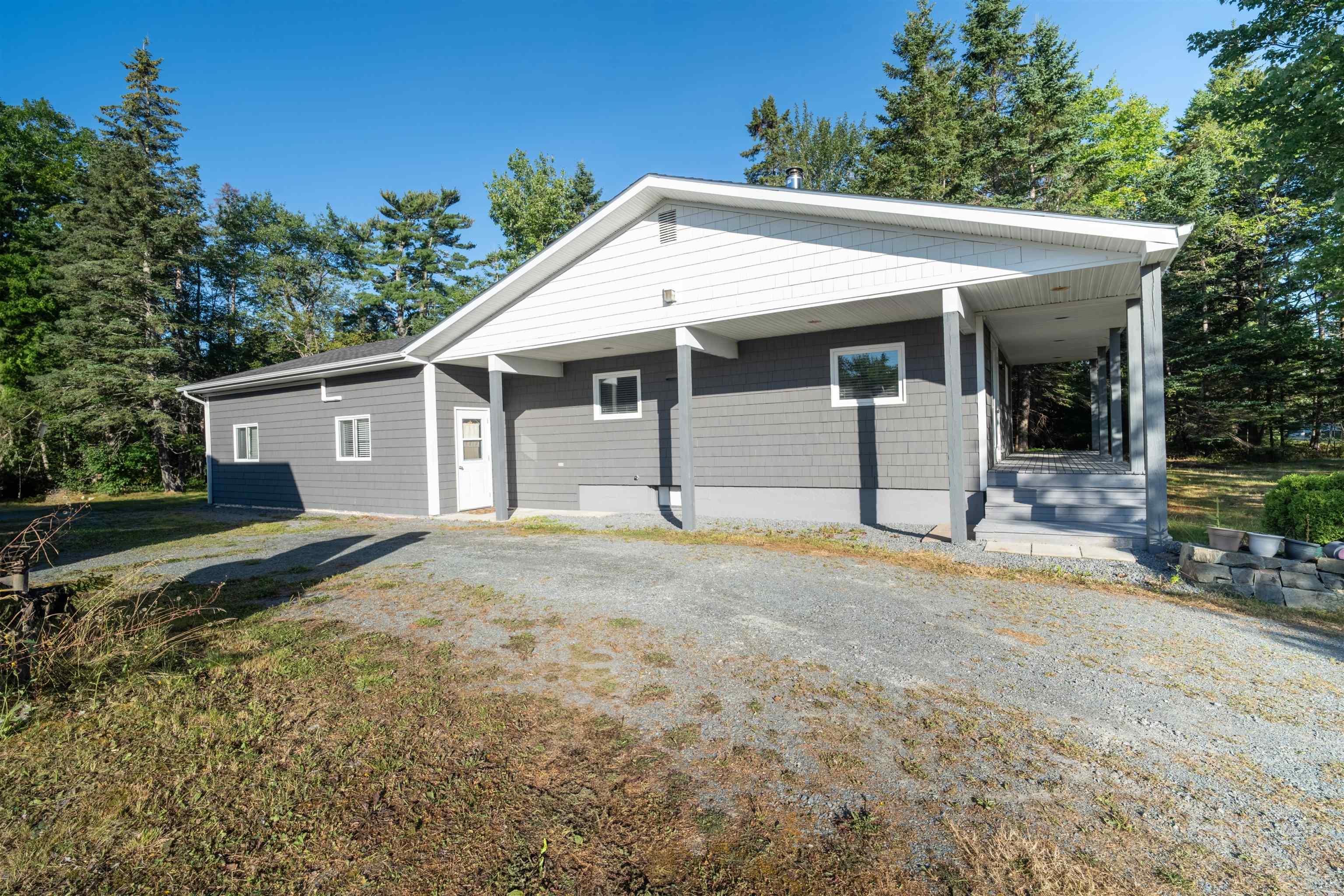 $499,000.00: 3130 Sackville Drive, Upper Sackville