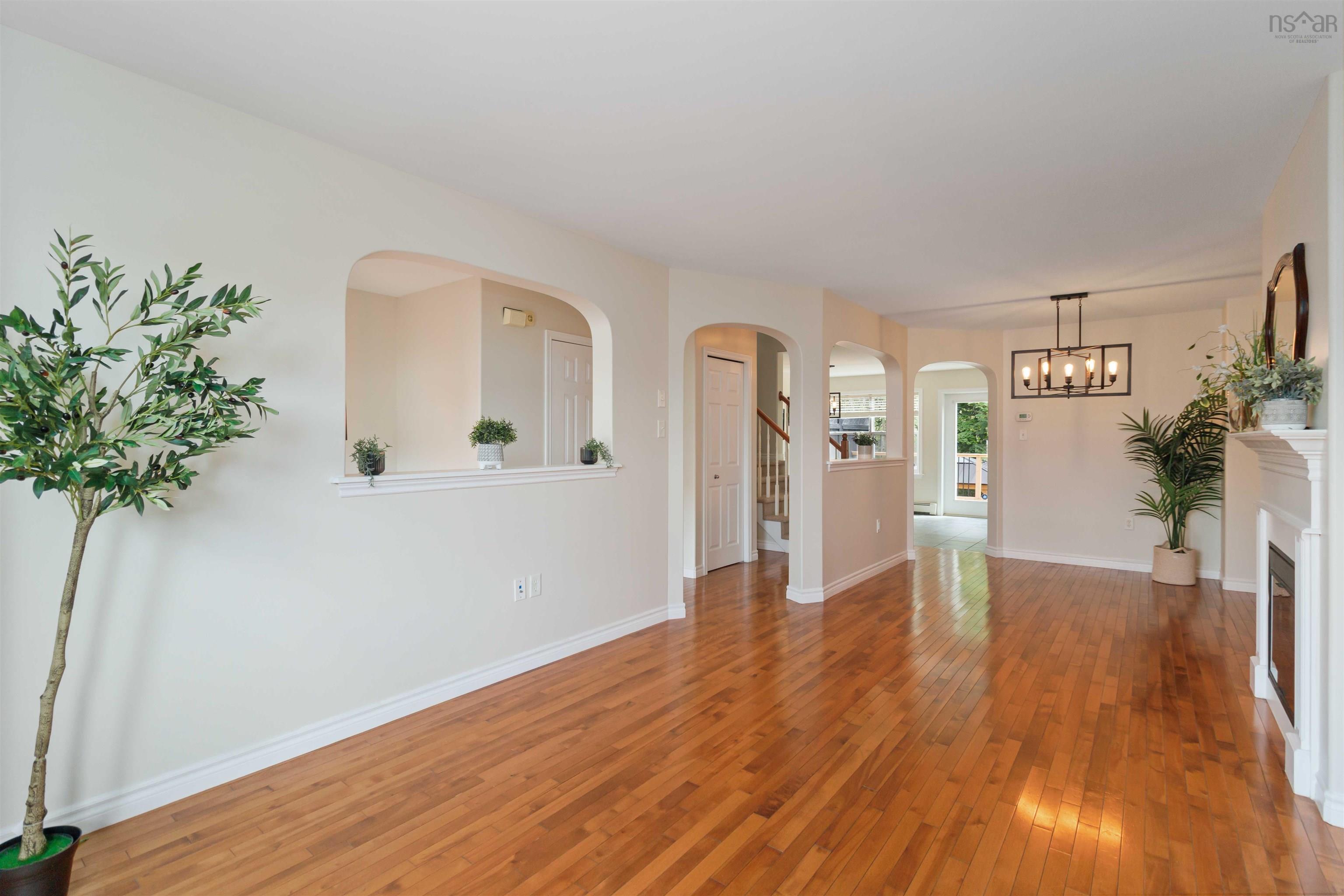 $549,000.00: 8 Surrey Way, Portland Hills, Dartmouth