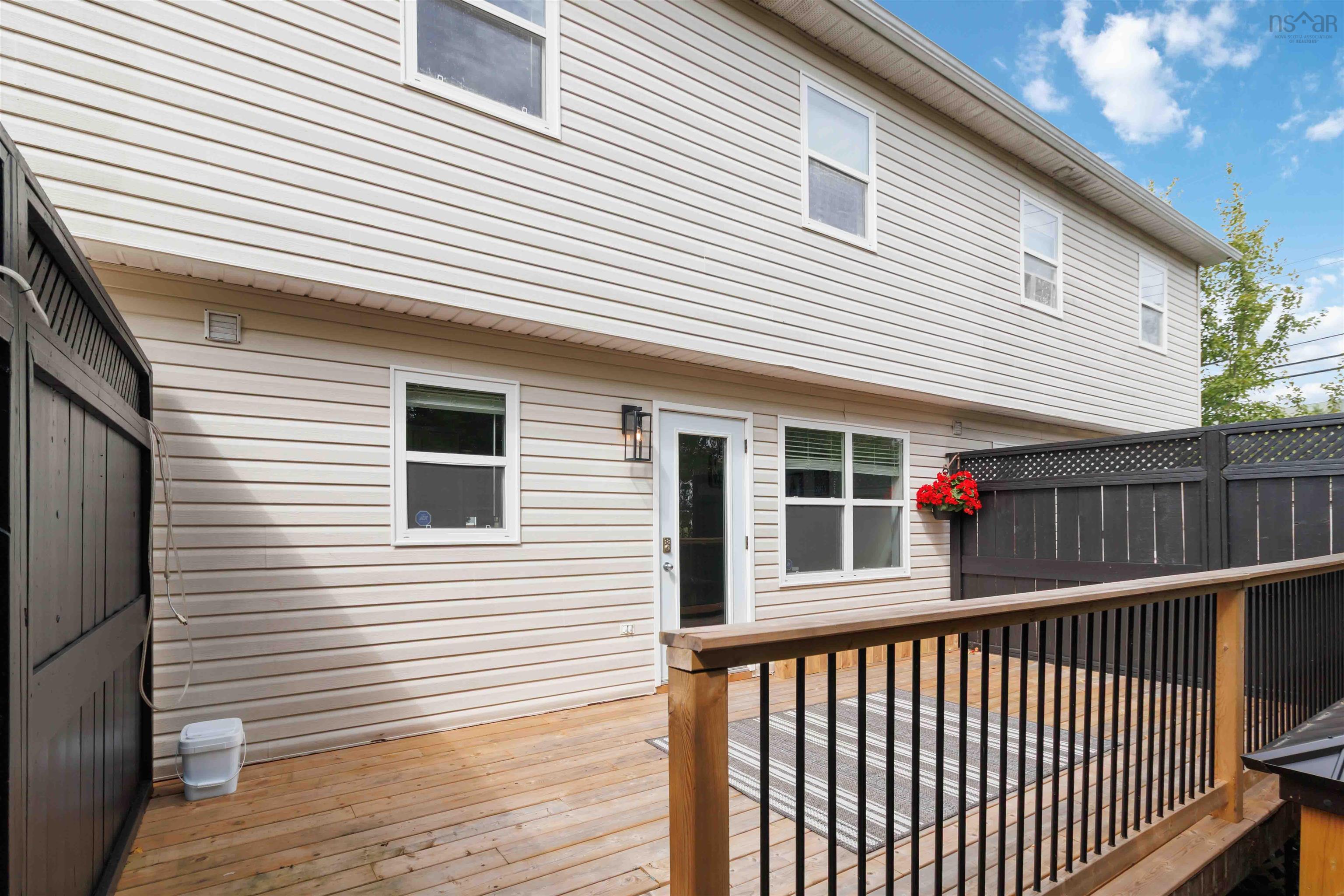 $549,000.00: 8 Surrey Way, Portland Hills, Dartmouth