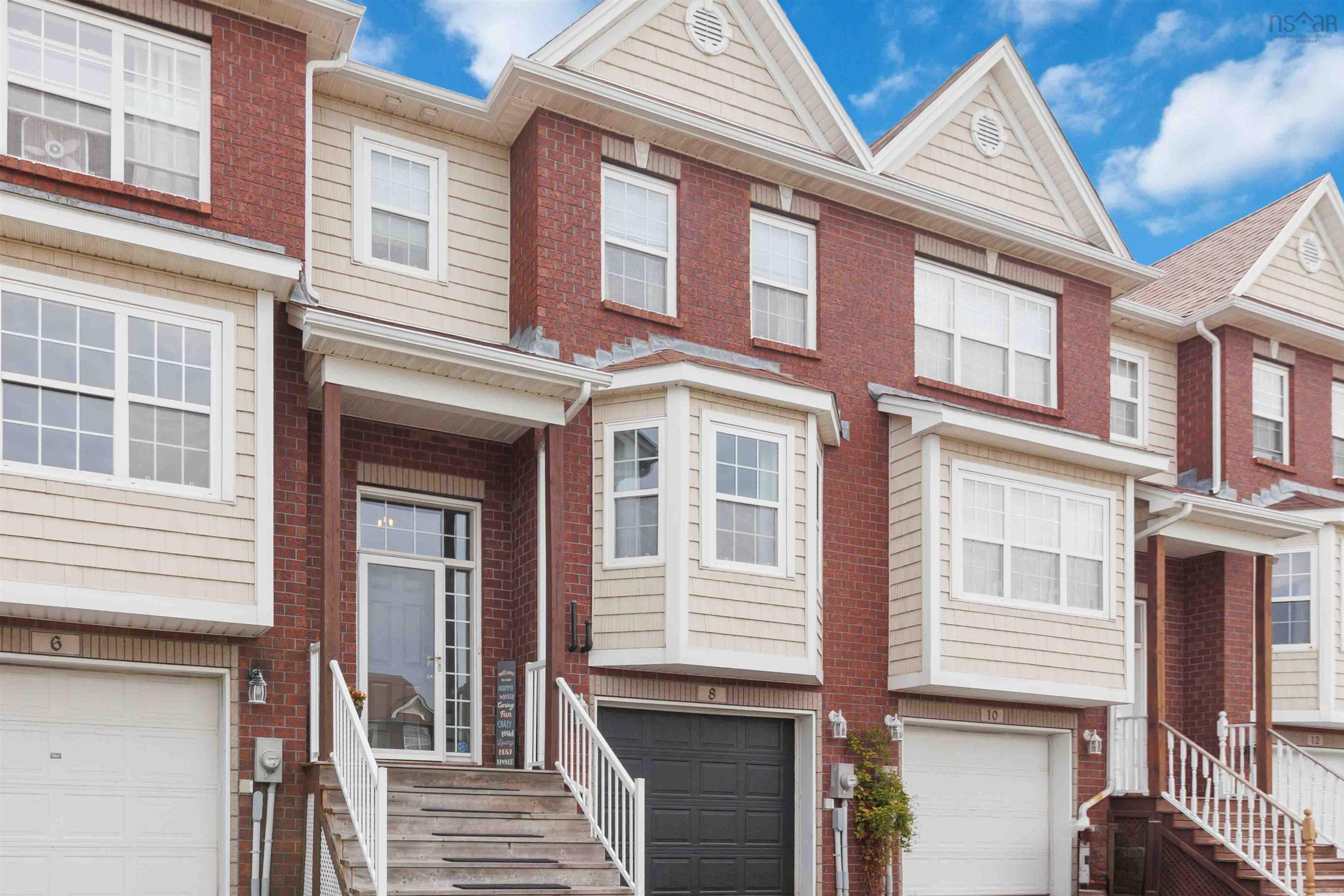 $549,000.00: 8 Surrey Way, Portland Hills, Dartmouth