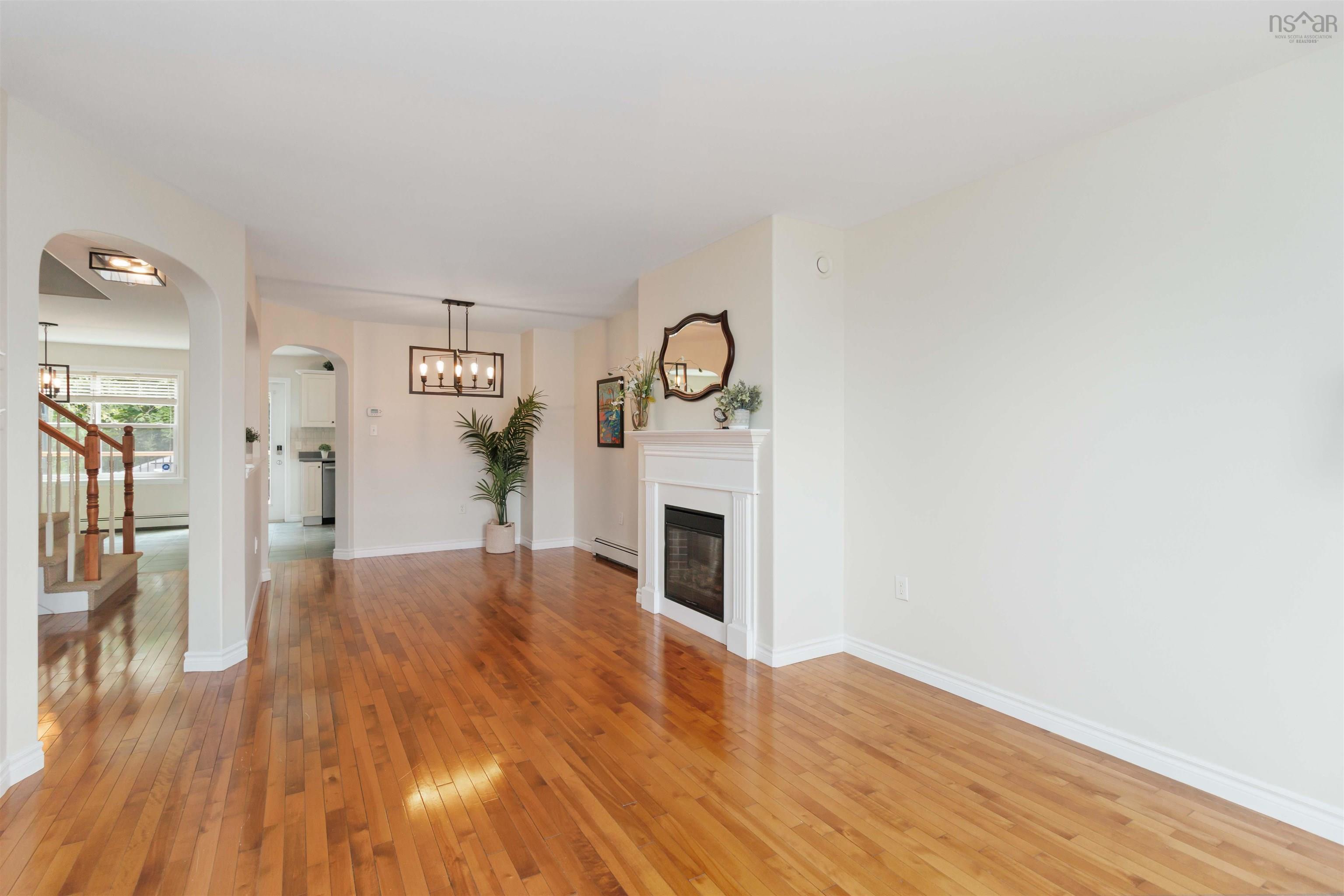 $549,000.00: 8 Surrey Way, Portland Hills, Dartmouth