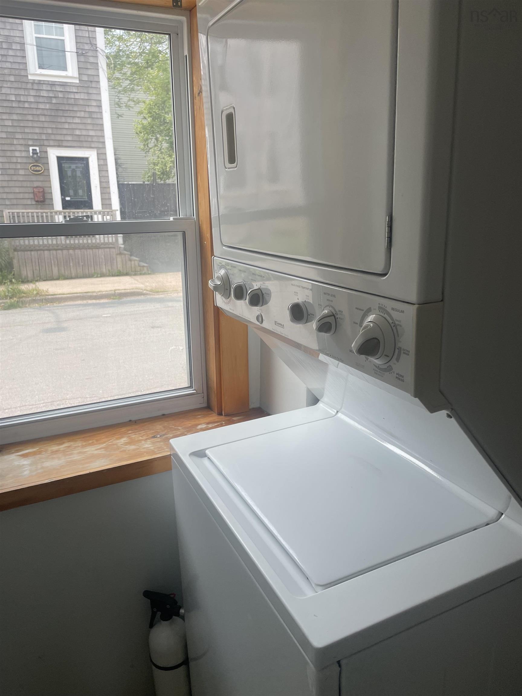 2585 Maynard Street, Halifax, NS (MLS 202521286)