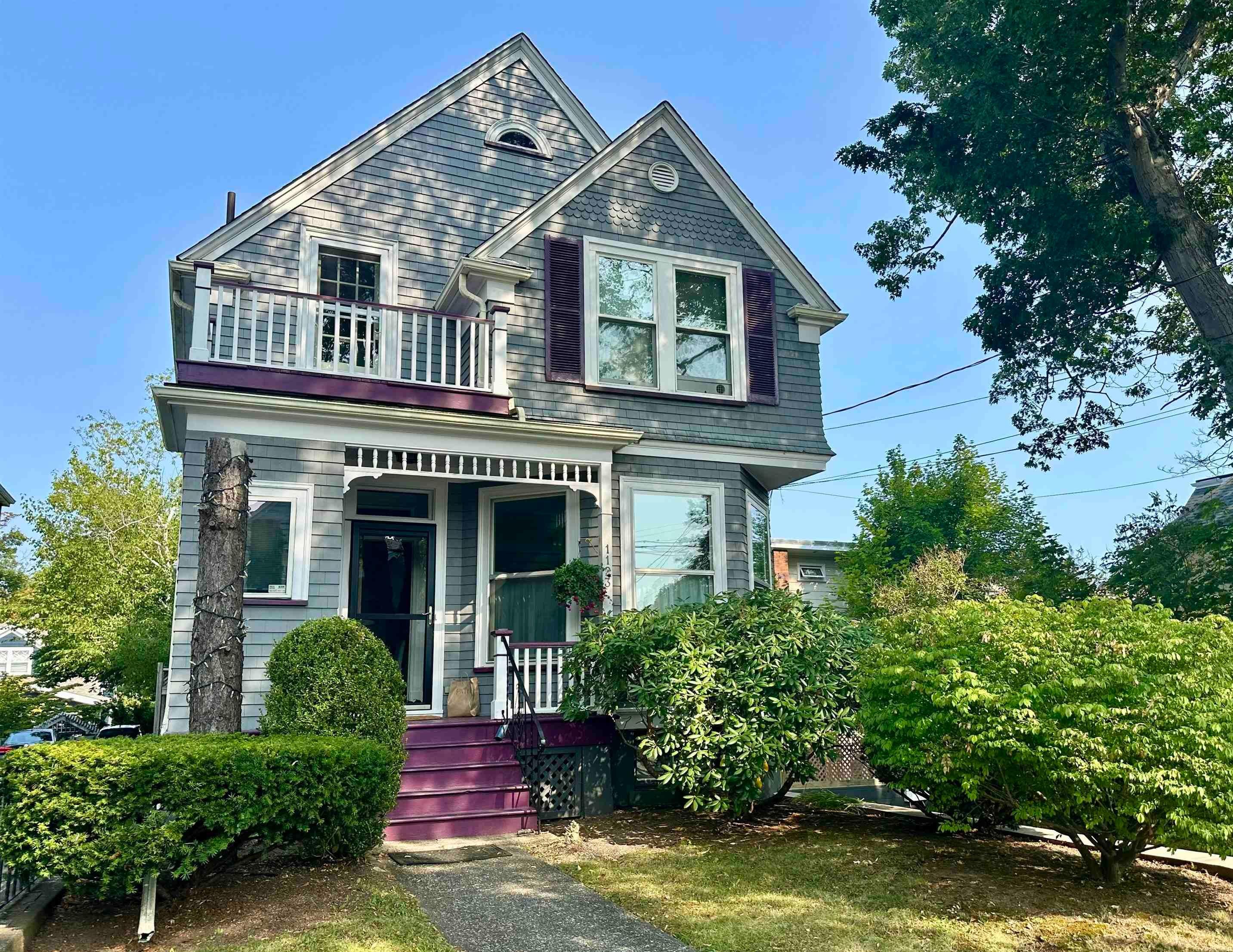 1123/1121 Cartaret Street, Halifax, NS (MLS 202521329)