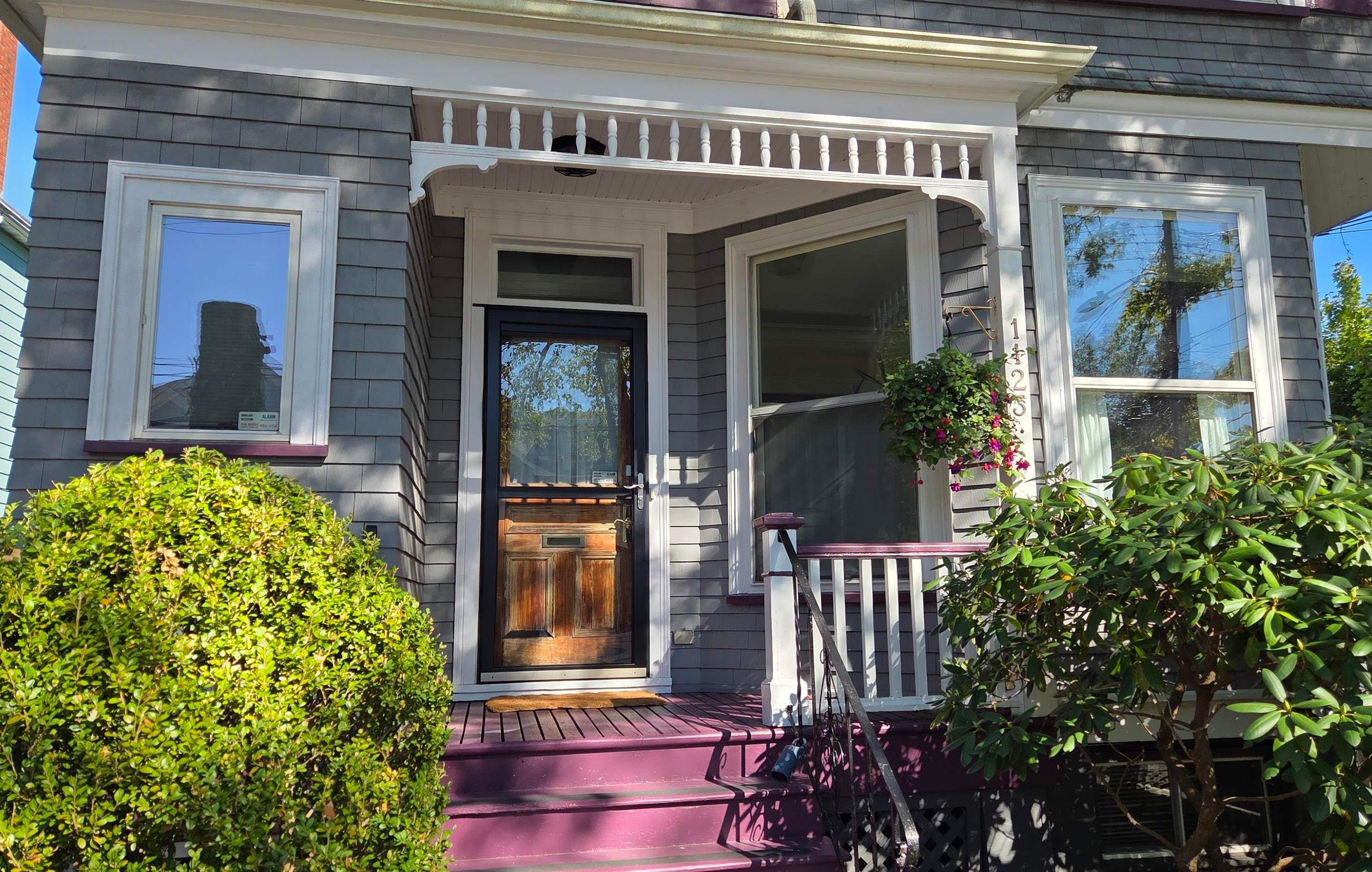 1123/1121 Cartaret Street, Halifax, NS (MLS 202521329)