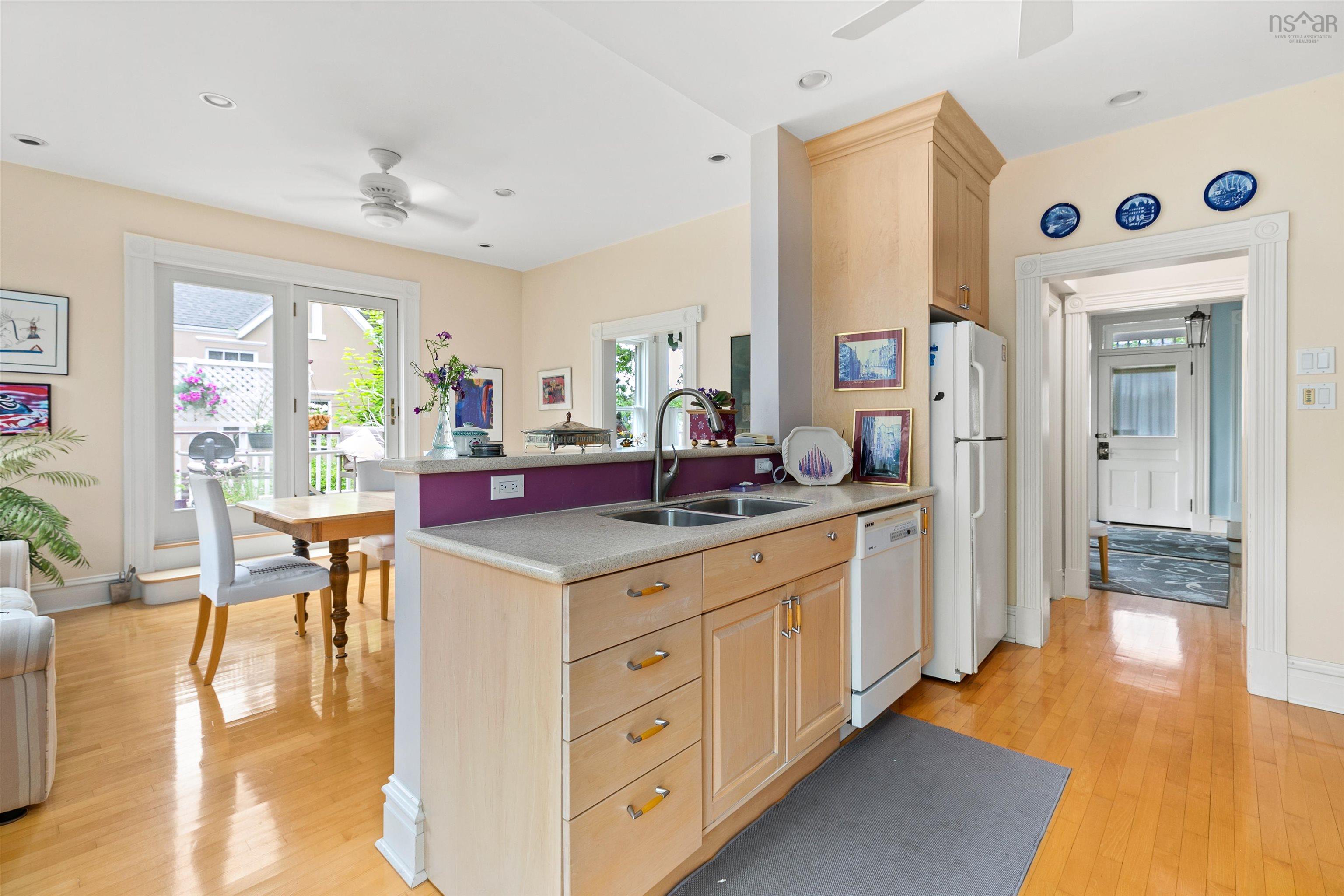 1123/1121 Cartaret Street, Halifax, NS (MLS 202521329)