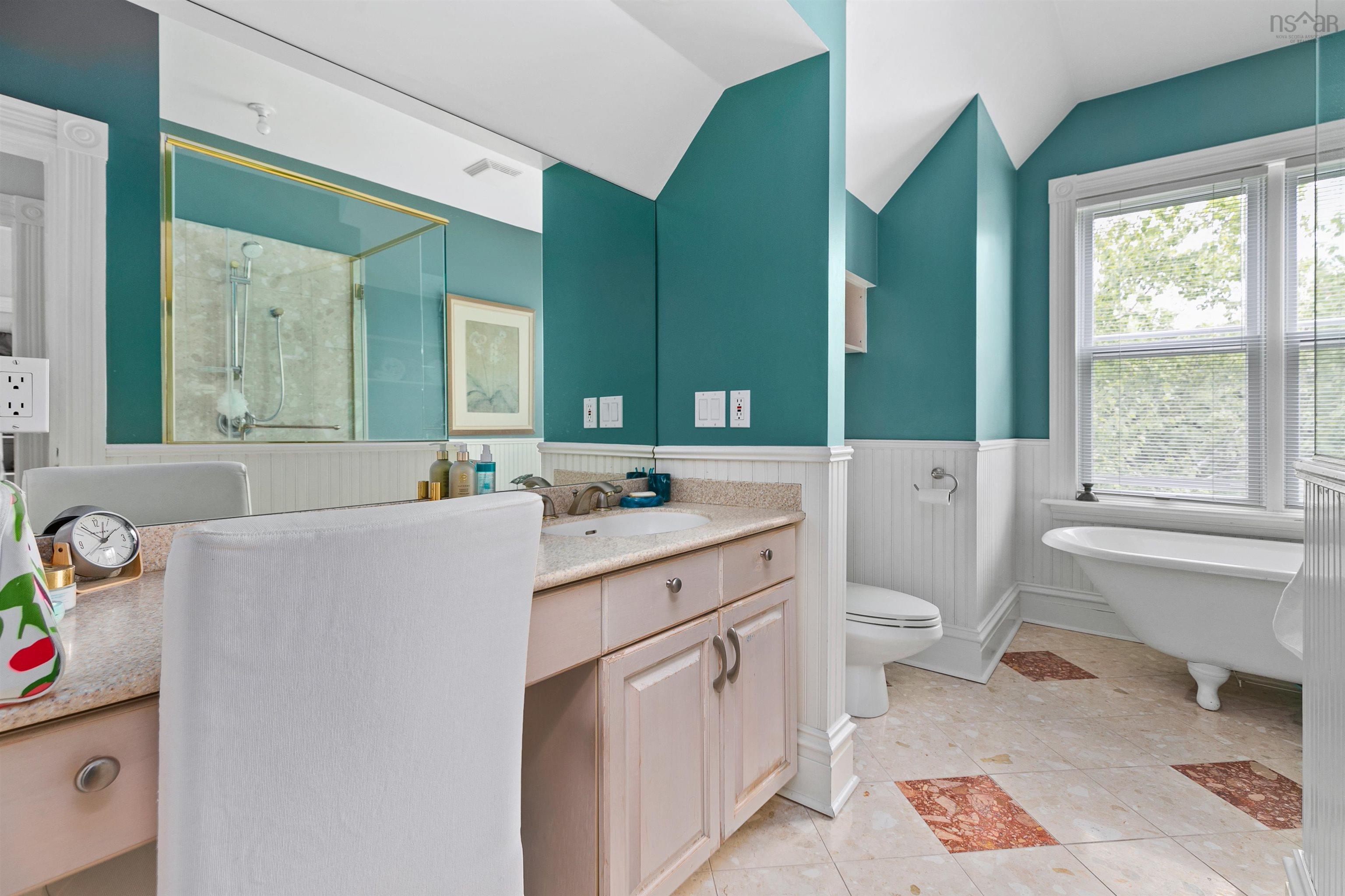 1123/1121 Cartaret Street, Halifax, NS (MLS 202521329)