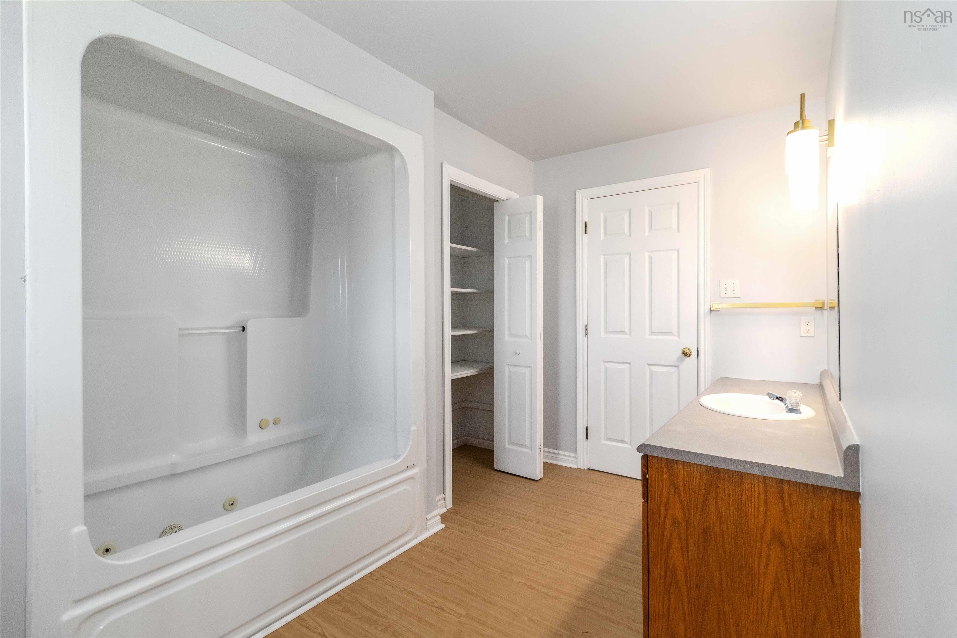 73 Sea Spray Drive, Eastern Passage, NS (MLS 202521363)