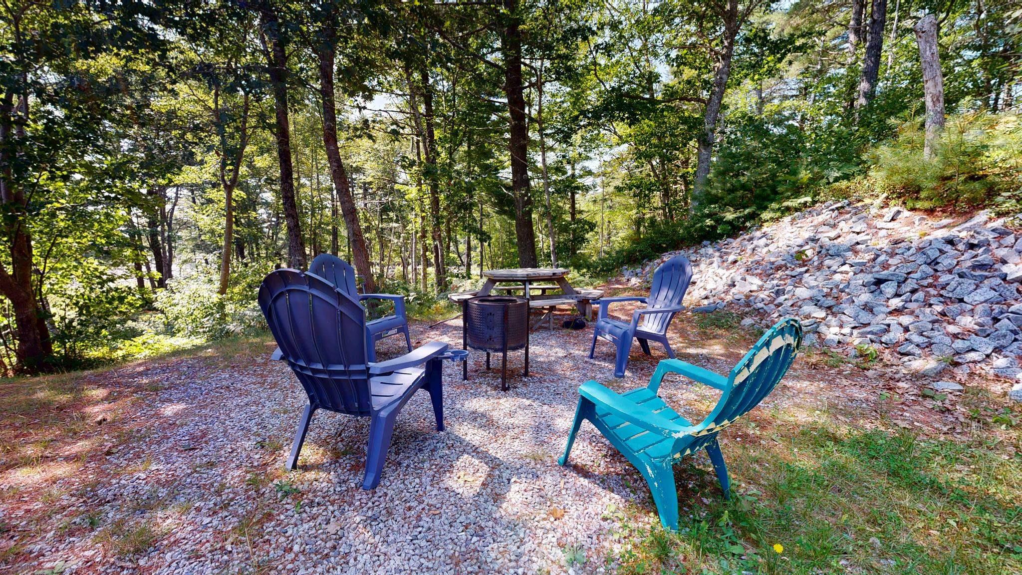 $1,599,000.00: 47 Riverview Drive, Lower Ohio