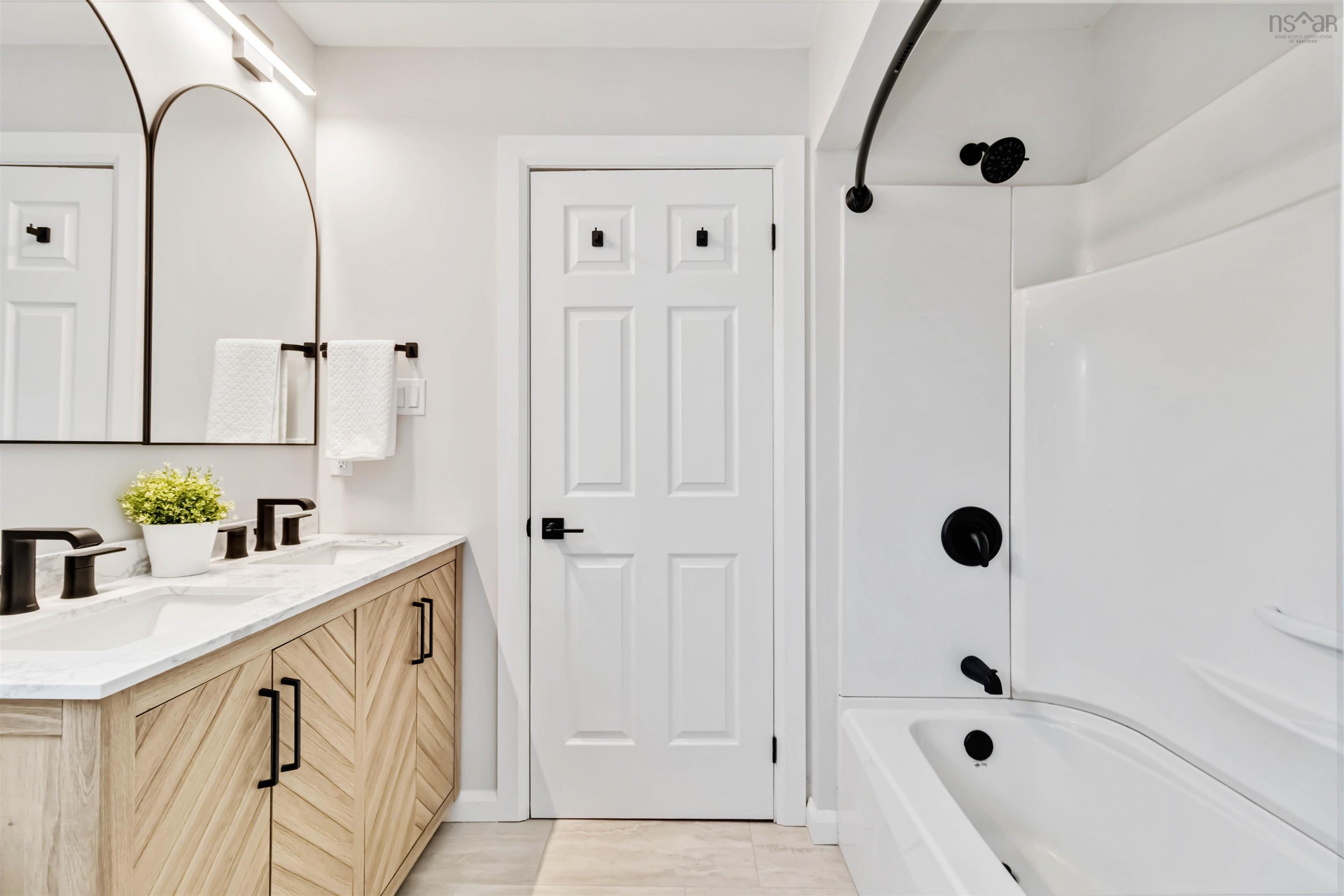 6266 Liverpool Street, Halifax, NS (MLS 202521472)