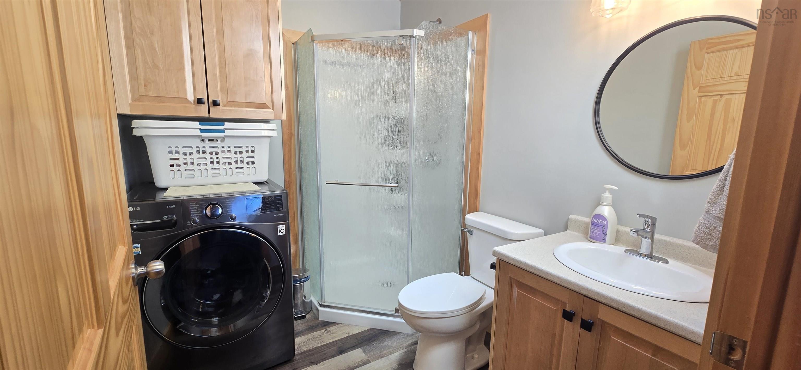 $344,900.00: 12 86 Sparrow Lane, Vaughan