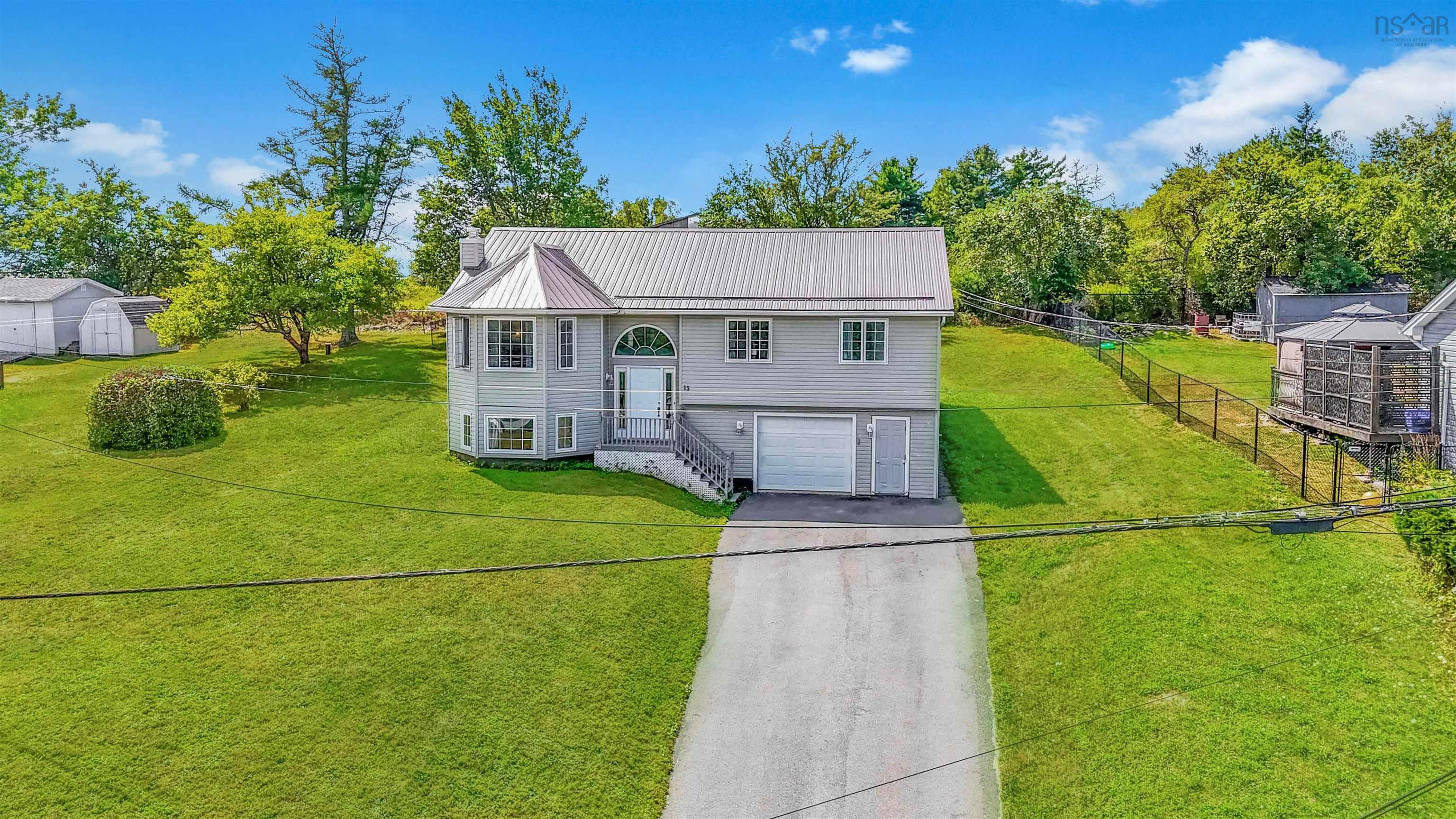 13 First Avenue, Upper Sackville, NS (MLS® 202521509)