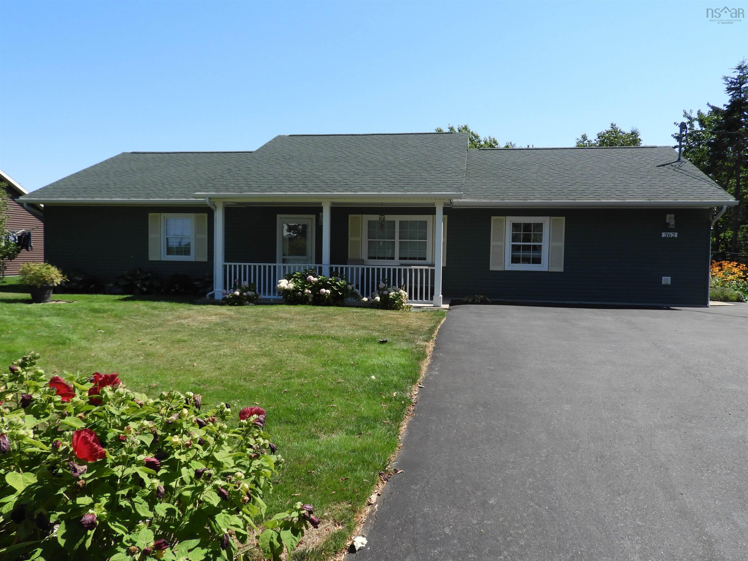 362 Prospect Avenue, Kentville, NS (MLS® 202521519) | Kentville Real Estate | RE/MAX Halifax