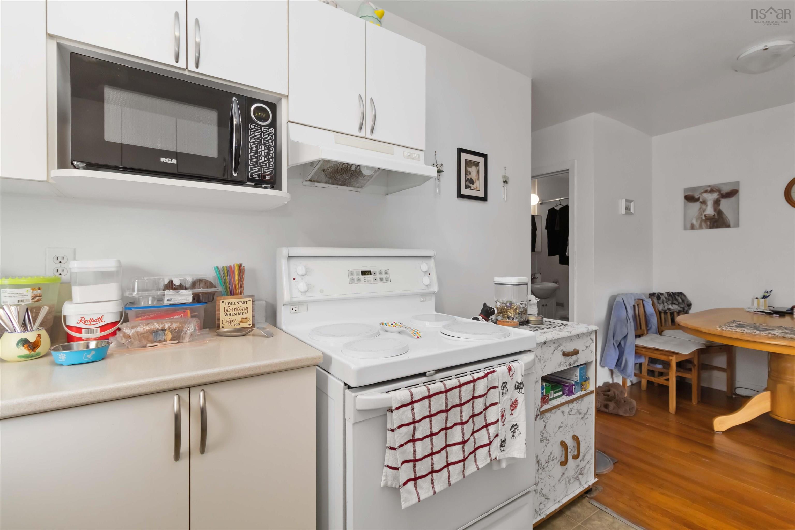 37 Gaston Road, Dartmouth, NS (MLS 202521523)