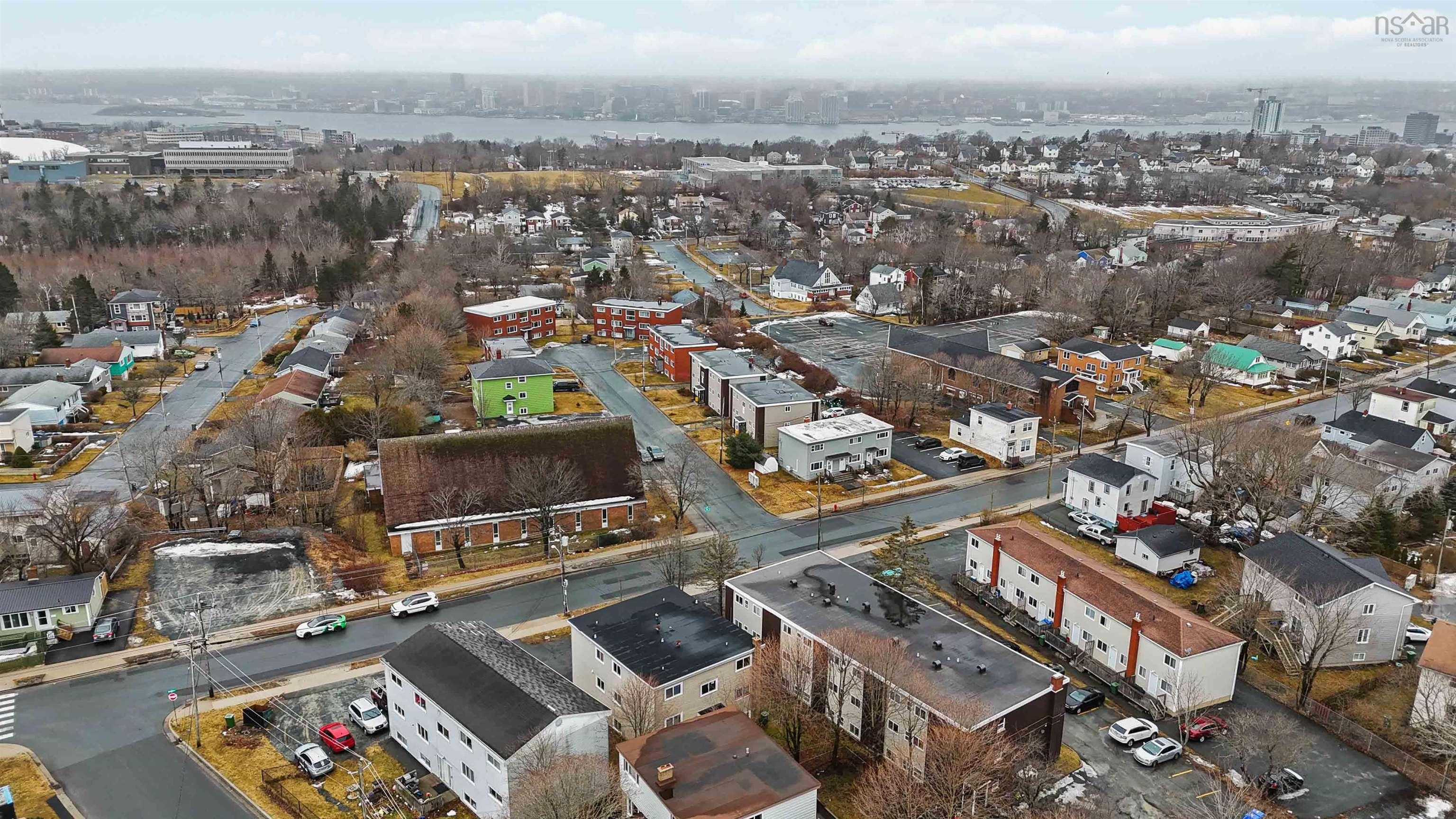 37 Gaston Road, Dartmouth, NS (MLS 202521523)