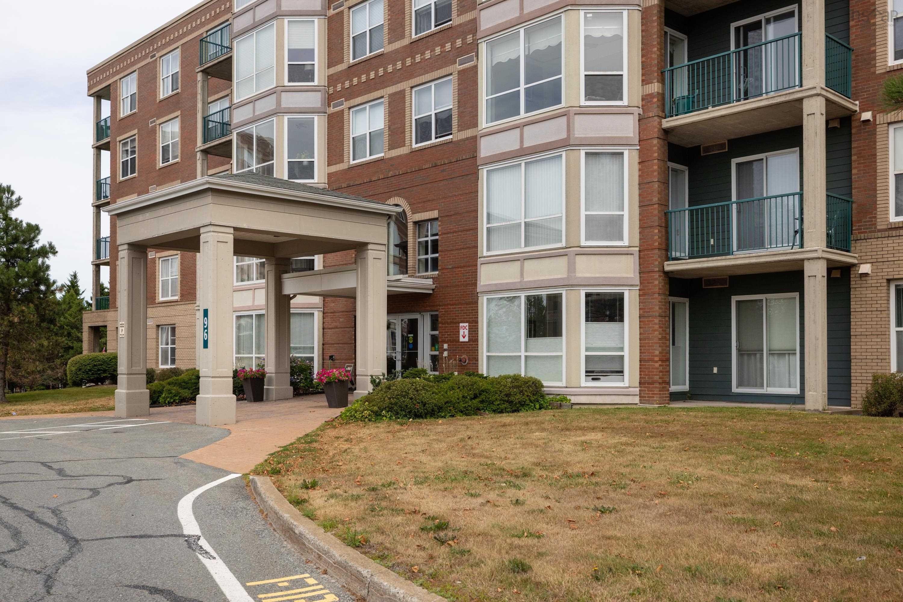 405-96 Regency Park Drive, Halifax, NS (MLS® 202521583)