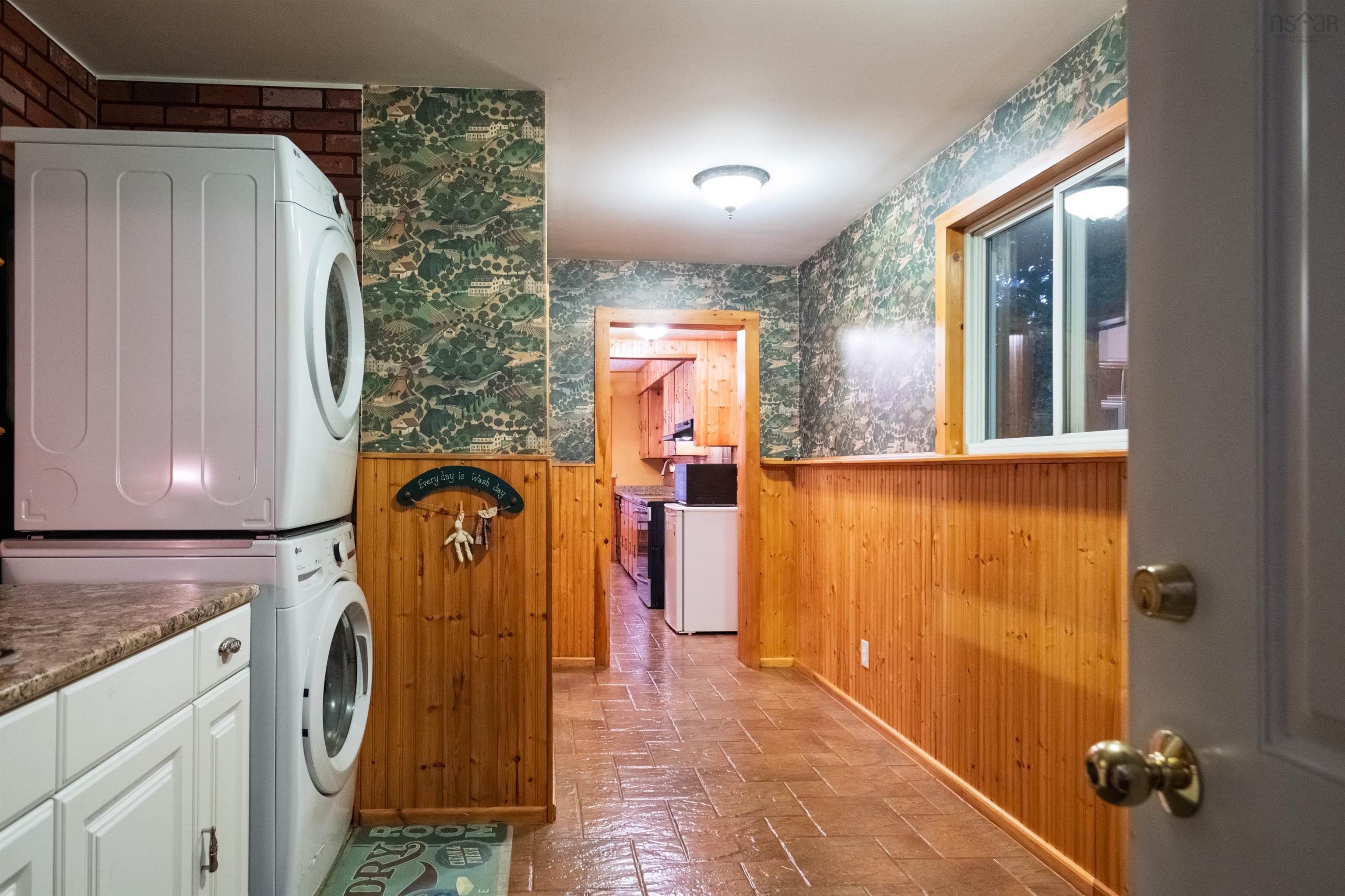 1645 St. Margaret's Bay Road, Timberlea, NS (MLS 202521682)