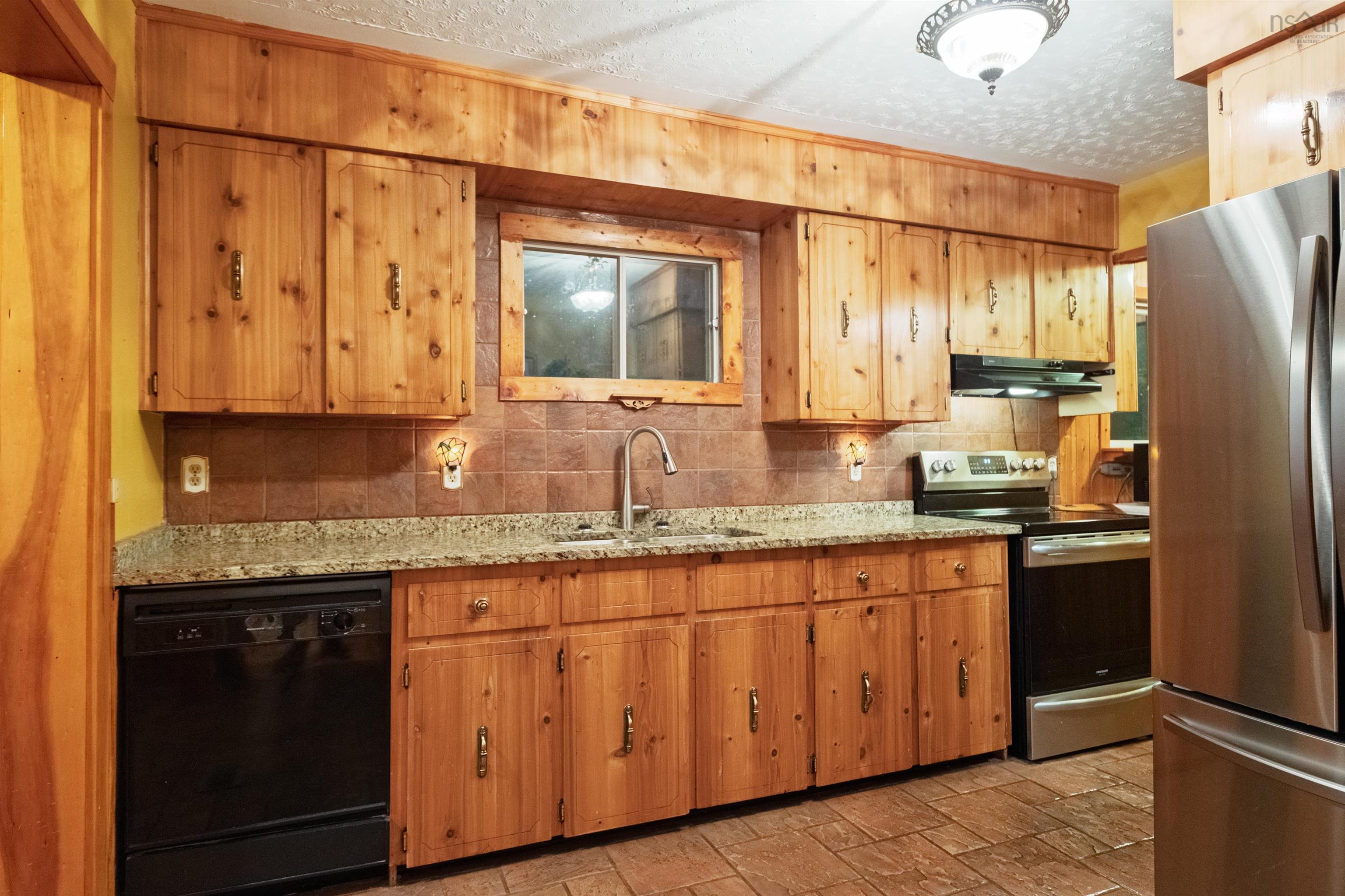 1645 St. Margaret's Bay Road, Timberlea, NS (MLS 202521682)