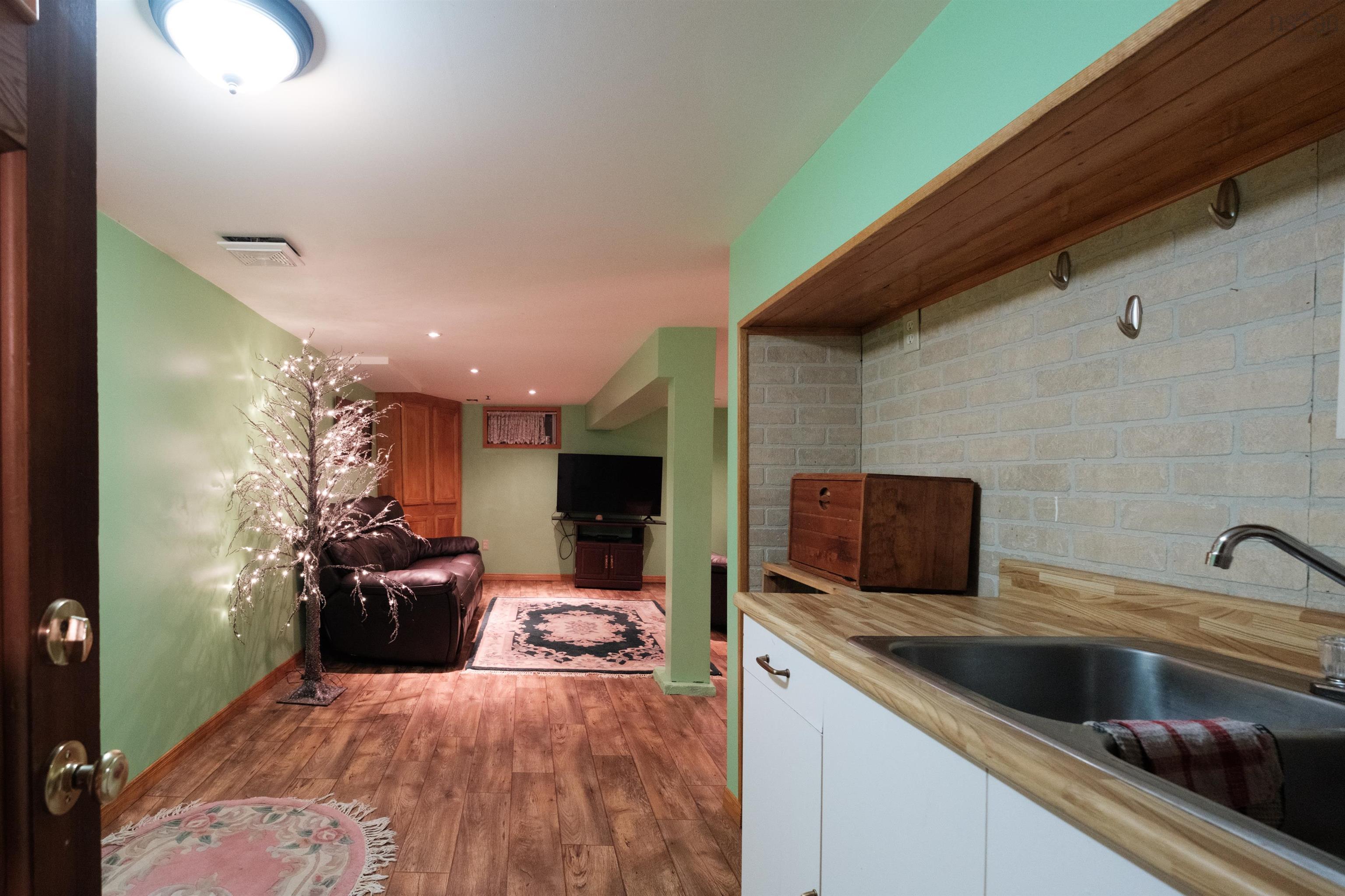 1645 St. Margaret's Bay Road, Timberlea, NS (MLS 202521682)