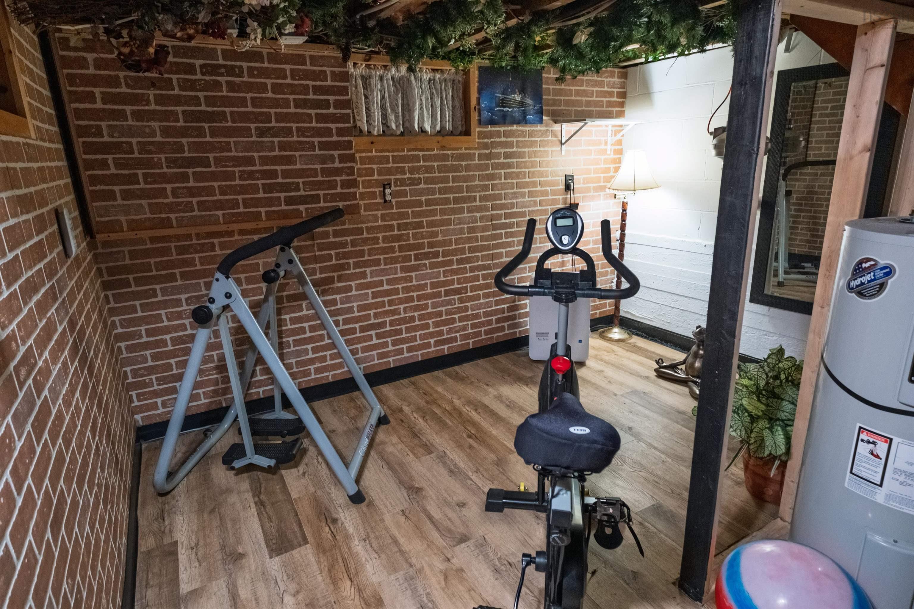 1645 St. Margaret's Bay Road, Timberlea, NS (MLS 202521682)