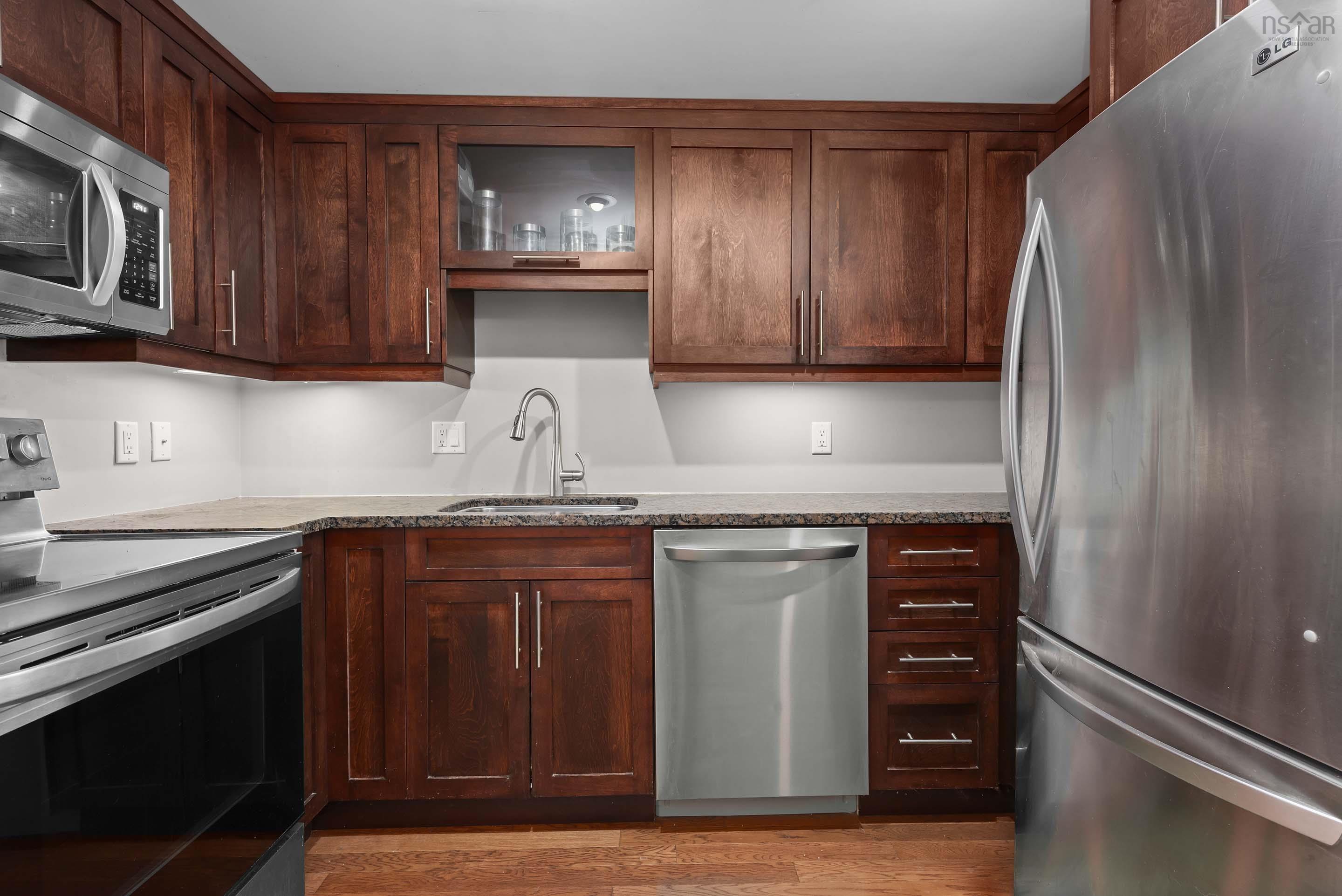 202 5689 Cunard Street, Halifax, NS (MLS 202521702)