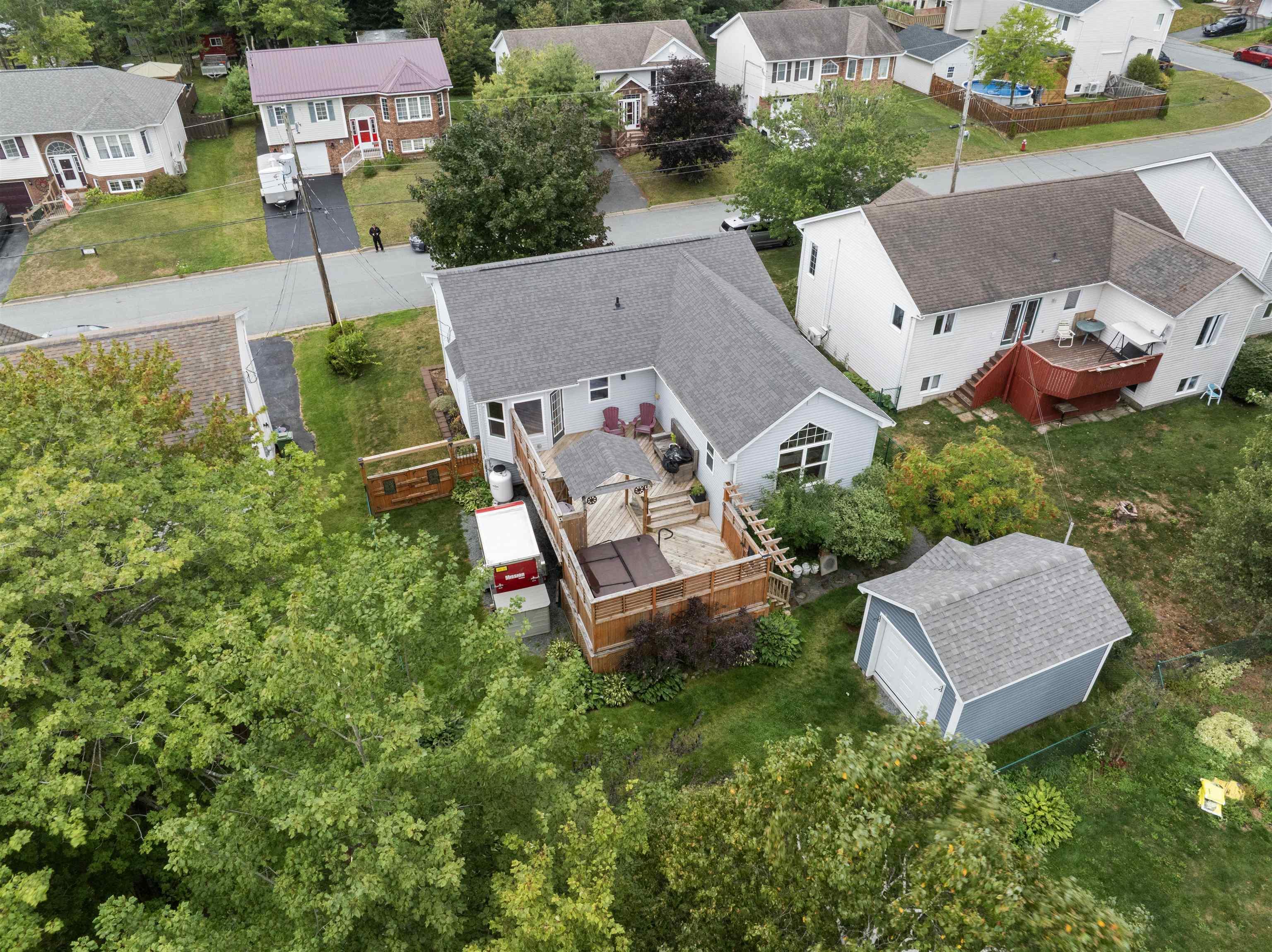 15 Wilton Crescent, Cole Harbour, NS (MLS® 202521730)