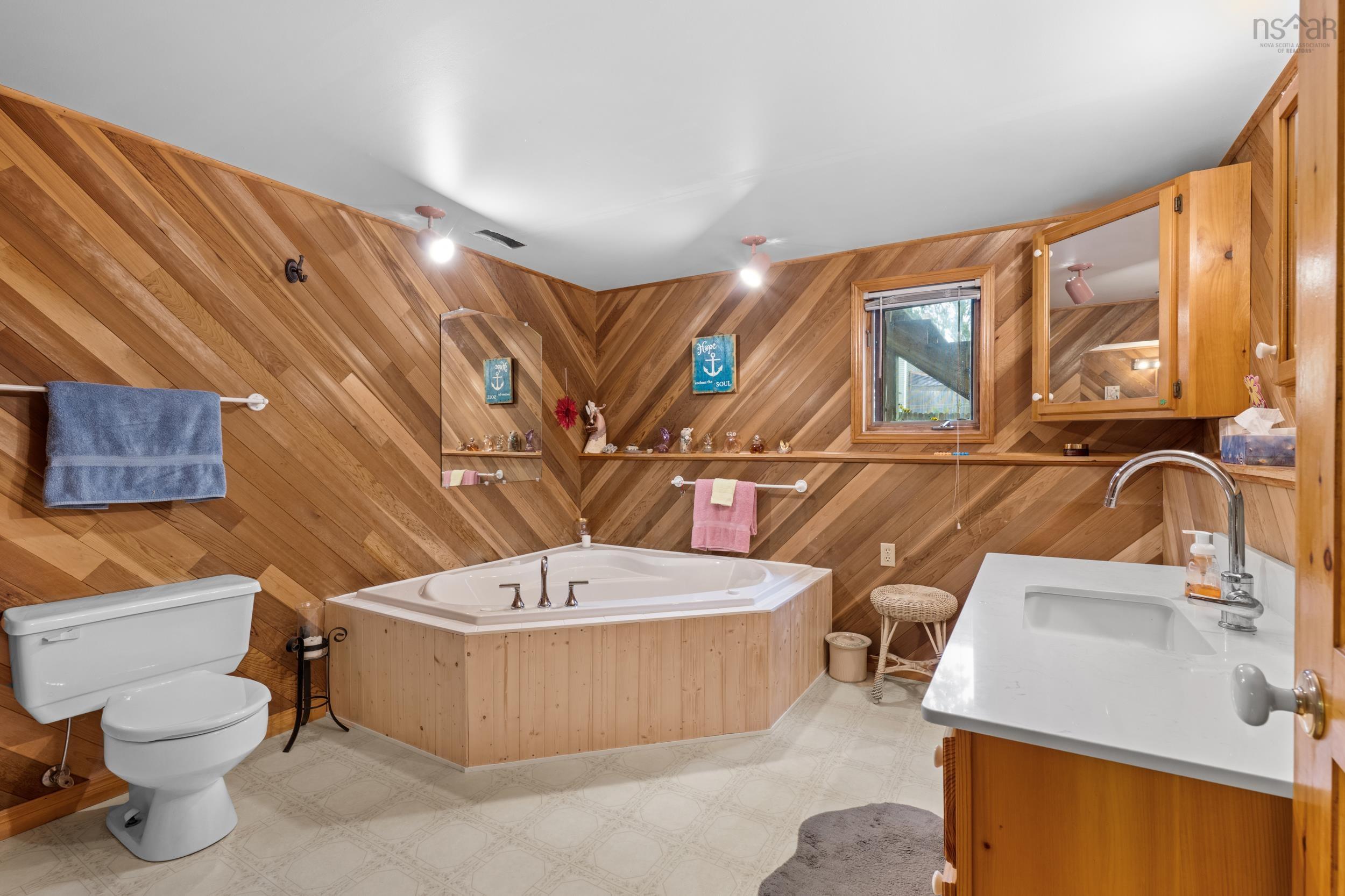 9 Monique Avenue, Dartmouth, NS (MLS 202521743)