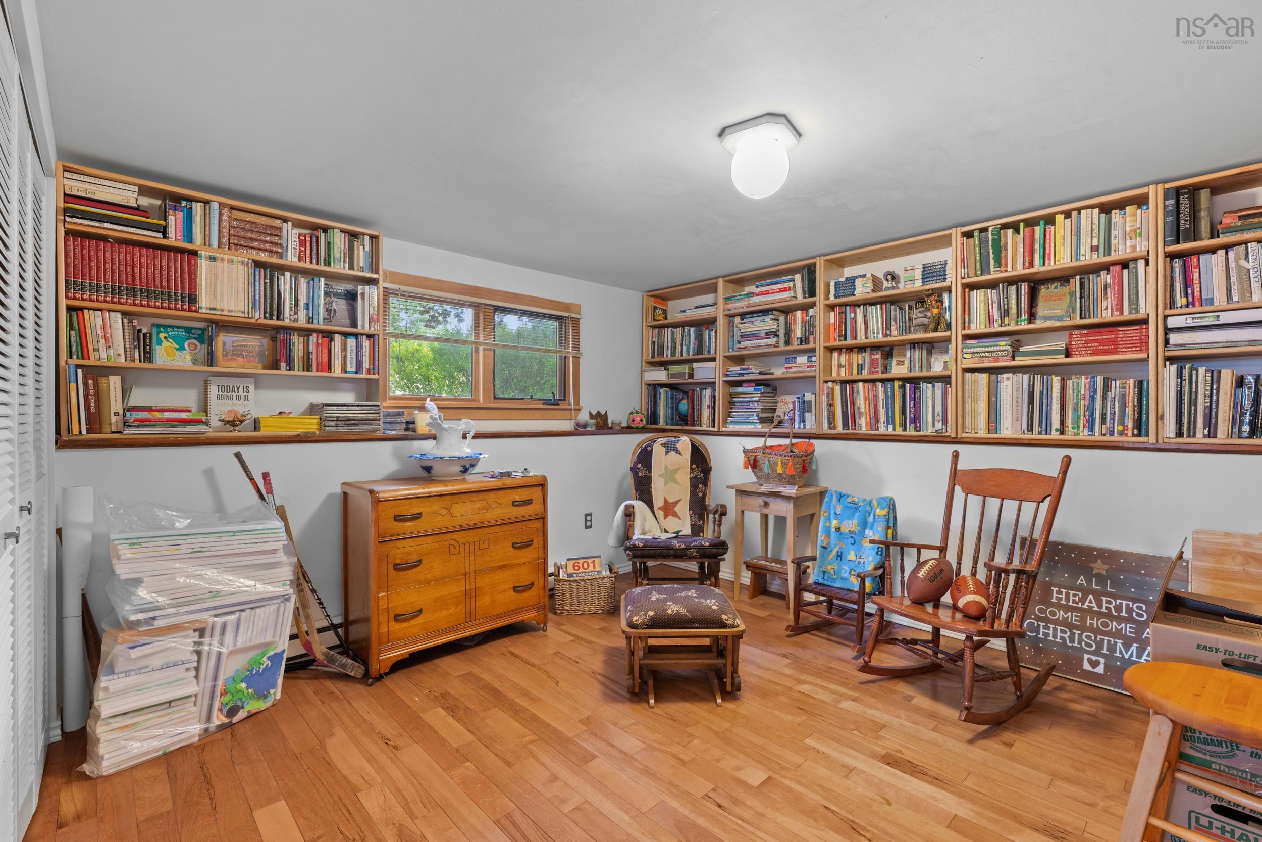 9 Monique Avenue, Dartmouth, NS (MLS 202521743)