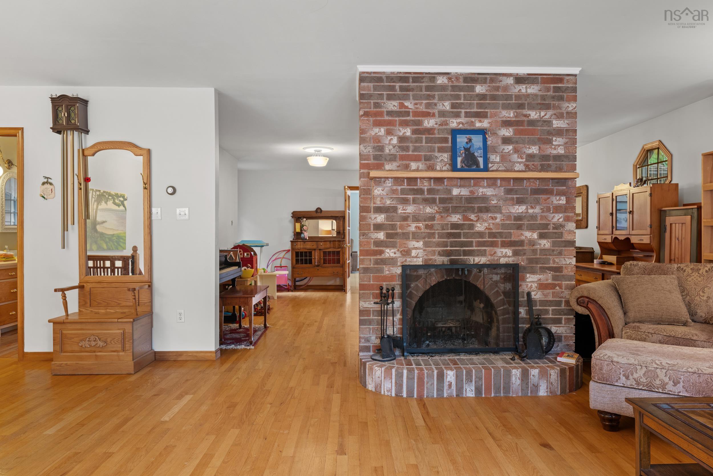 9 Monique Avenue, Dartmouth, NS (MLS 202521743)