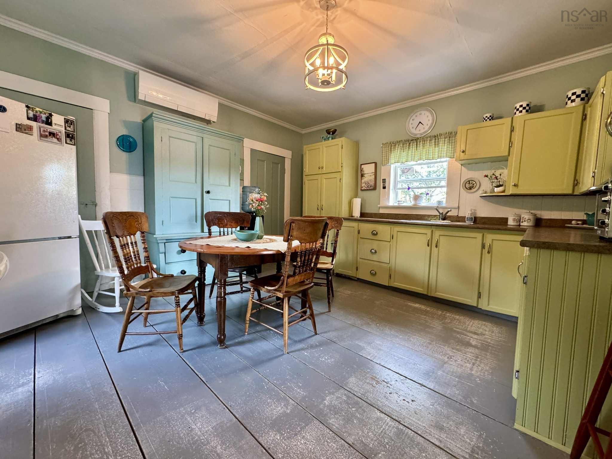 $269,500.00: 4132 Sonora Road, Sherbrooke