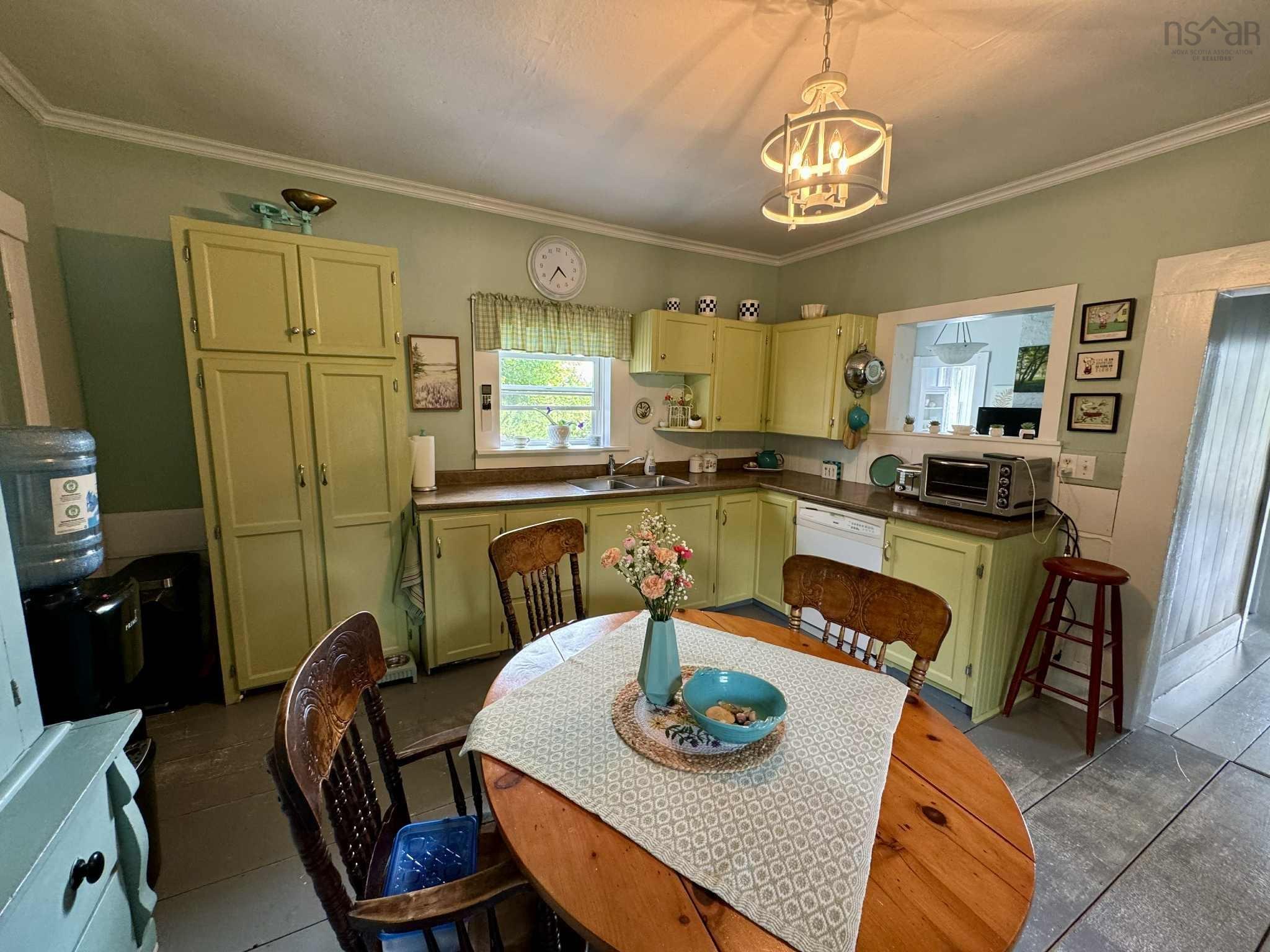 $269,500.00: 4132 Sonora Road, Sherbrooke
