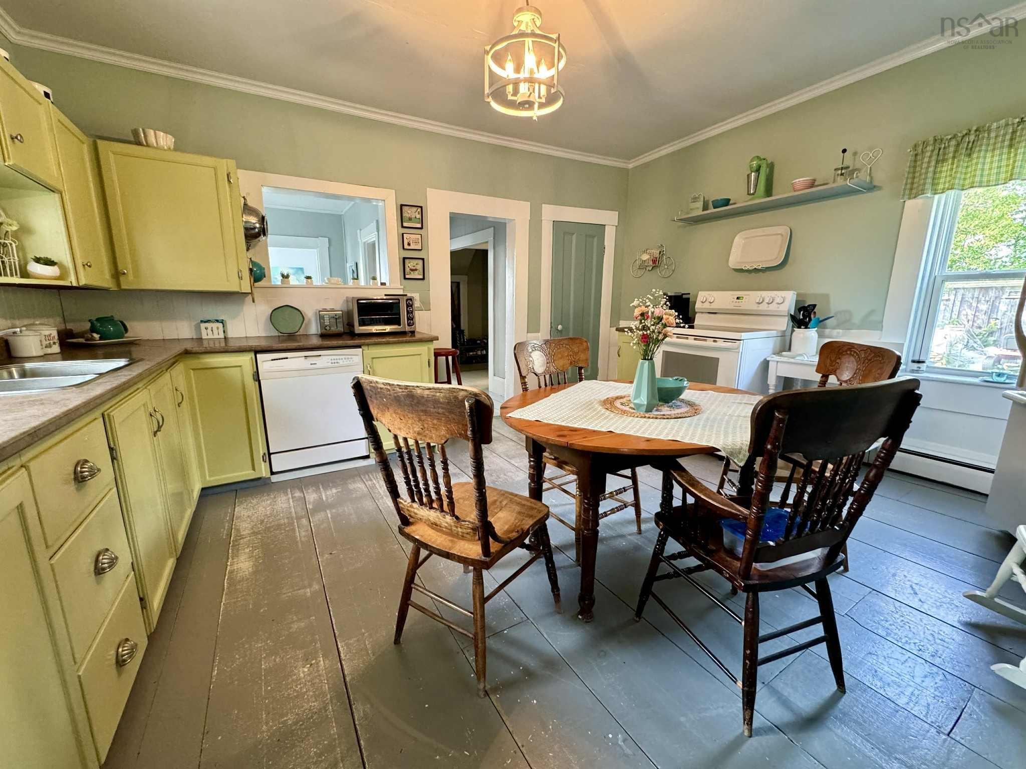$269,500.00: 4132 Sonora Road, Sherbrooke