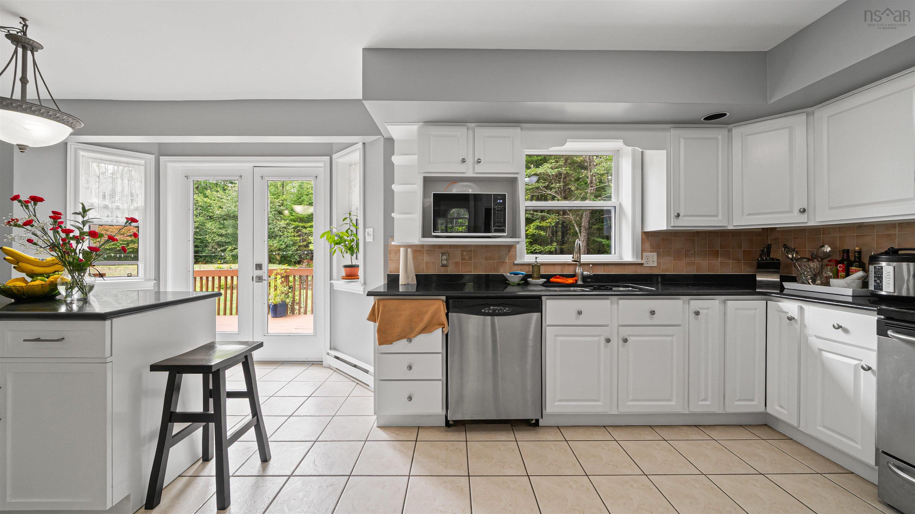 60 Blue Forest Lane, Hammonds Plains, NS (MLS 202521750)