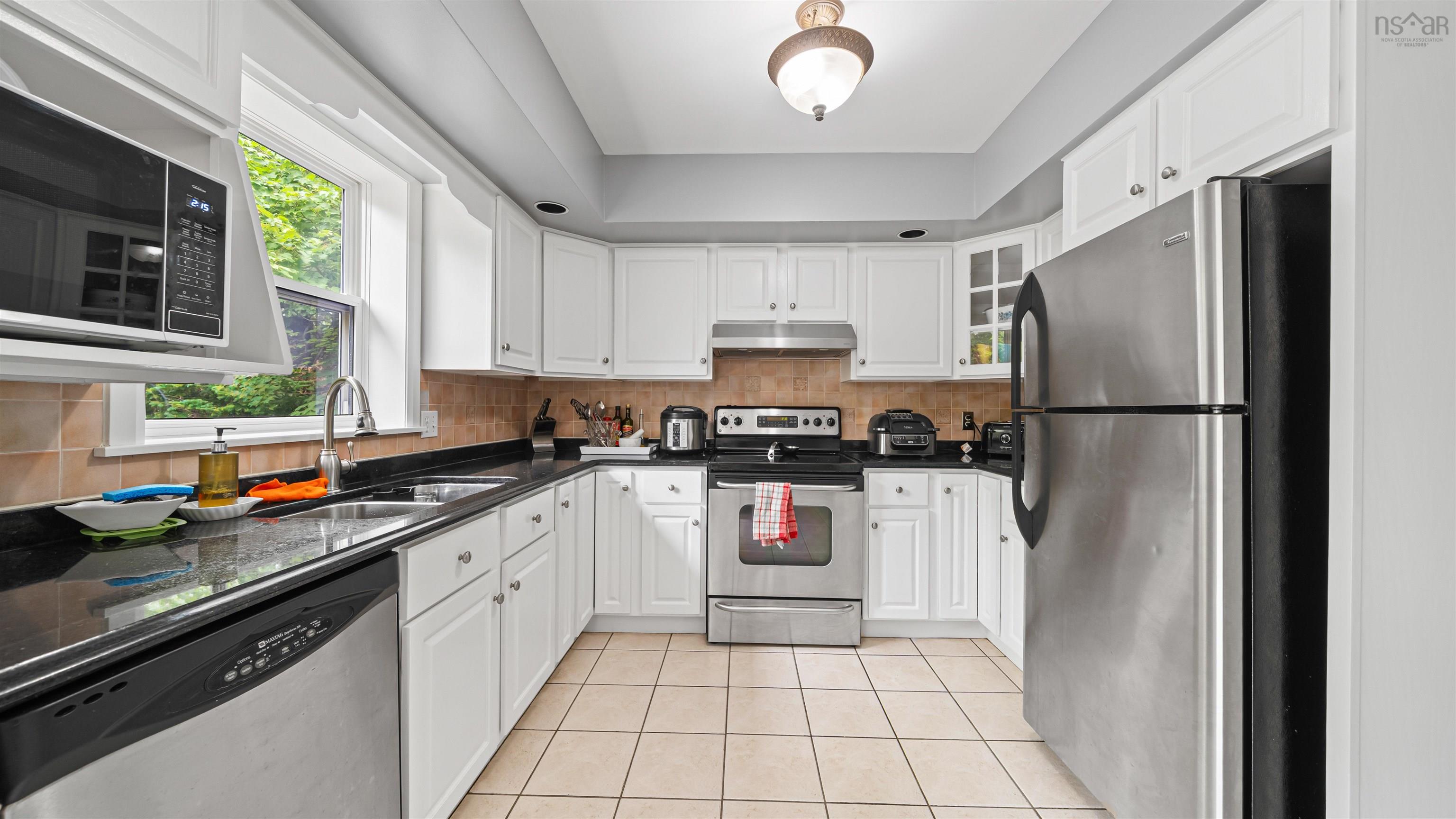 60 Blue Forest Lane, Hammonds Plains, NS (MLS 202521750)