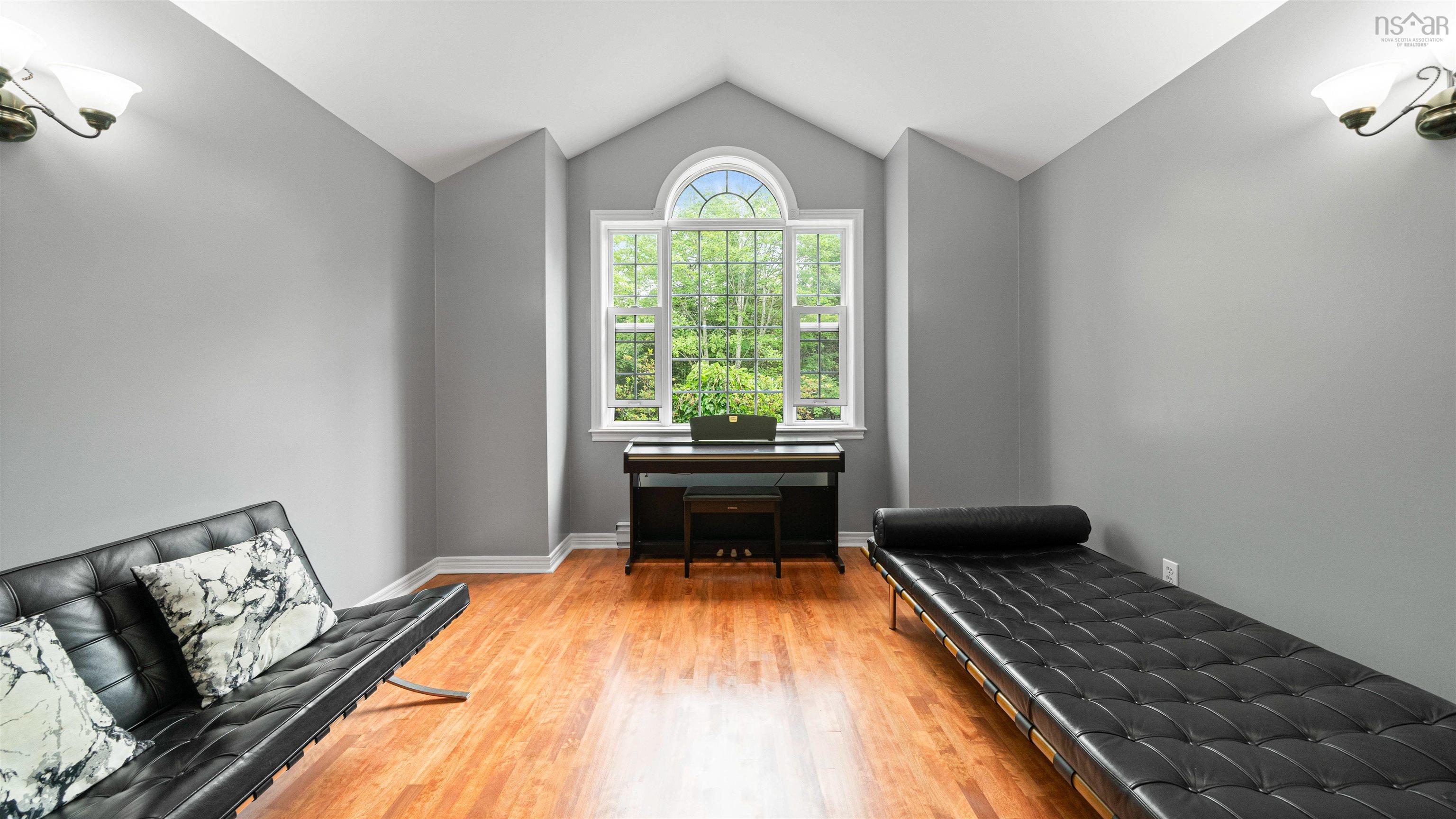 60 Blue Forest Lane, Hammonds Plains, NS (MLS 202521750)