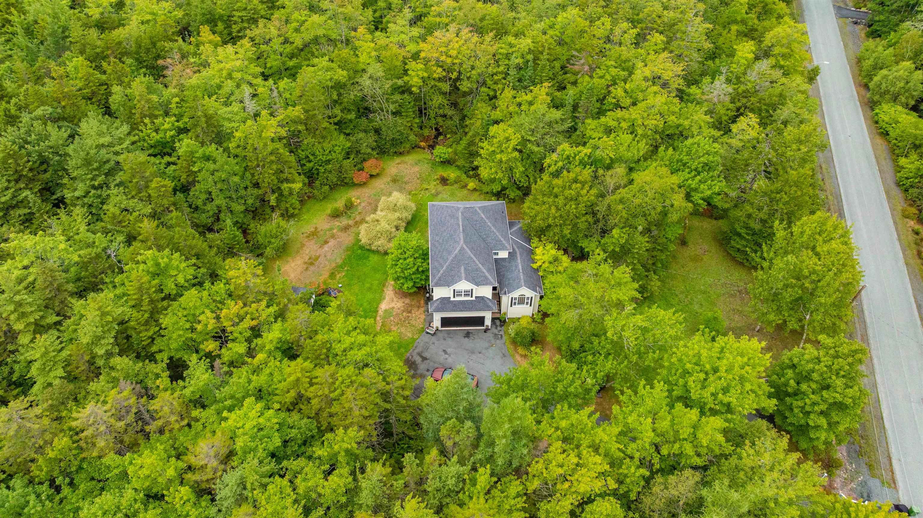 60 Blue Forest Lane, Hammonds Plains, NS (MLS 202521750)