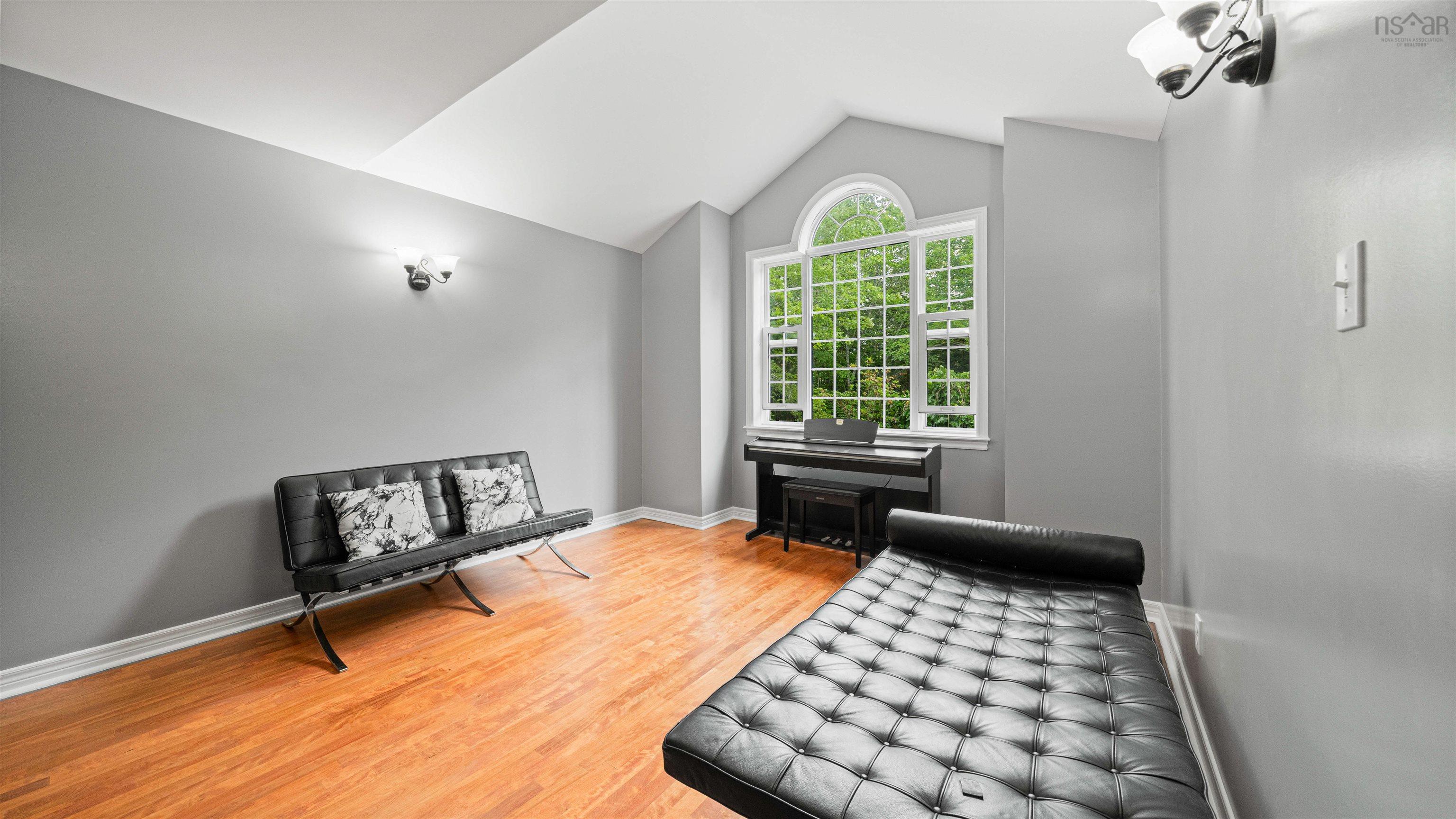 60 Blue Forest Lane, Hammonds Plains, NS (MLS 202521750)