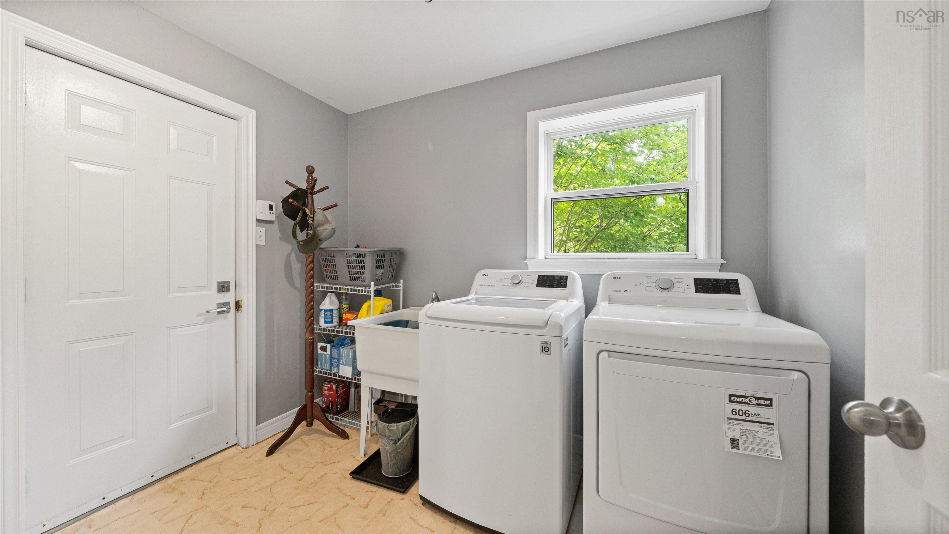 60 Blue Forest Lane, Hammonds Plains, NS (MLS 202521750)