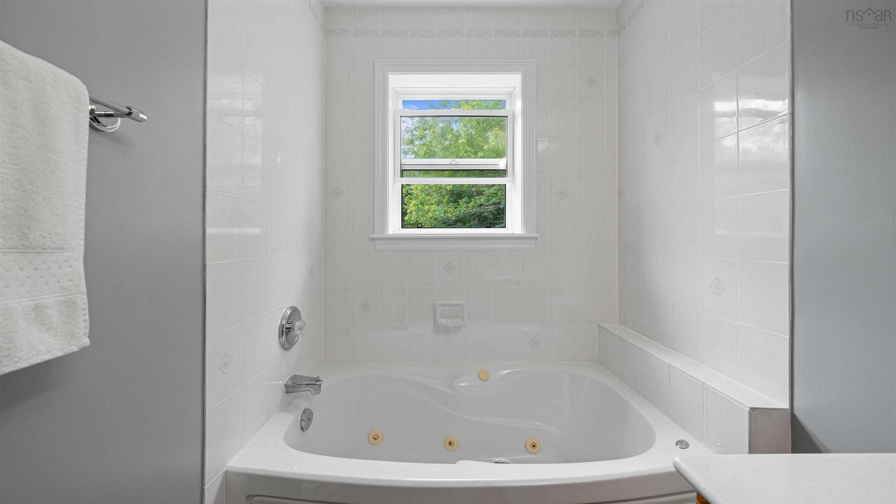 60 Blue Forest Lane, Hammonds Plains, NS (MLS 202521750)